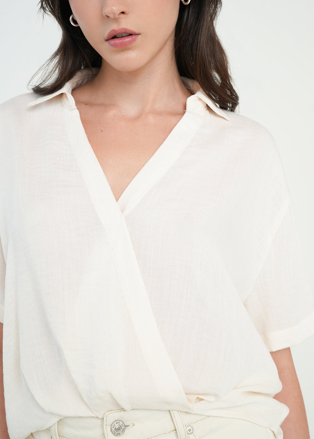 Camisa con diseño cruzado - Crudo 14_011H371_CRU111001_4