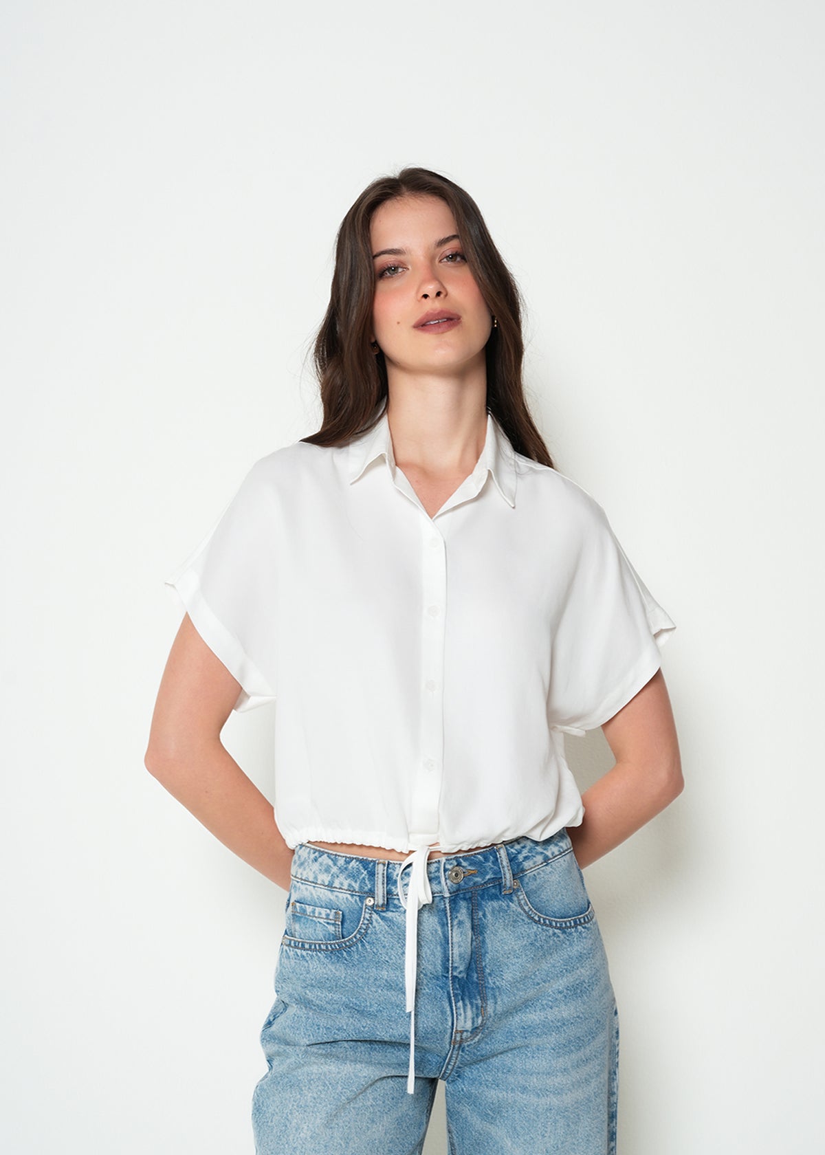 Camisa regular manga corta cuello clásico - Crudo 14_013H303_CRU111001_0