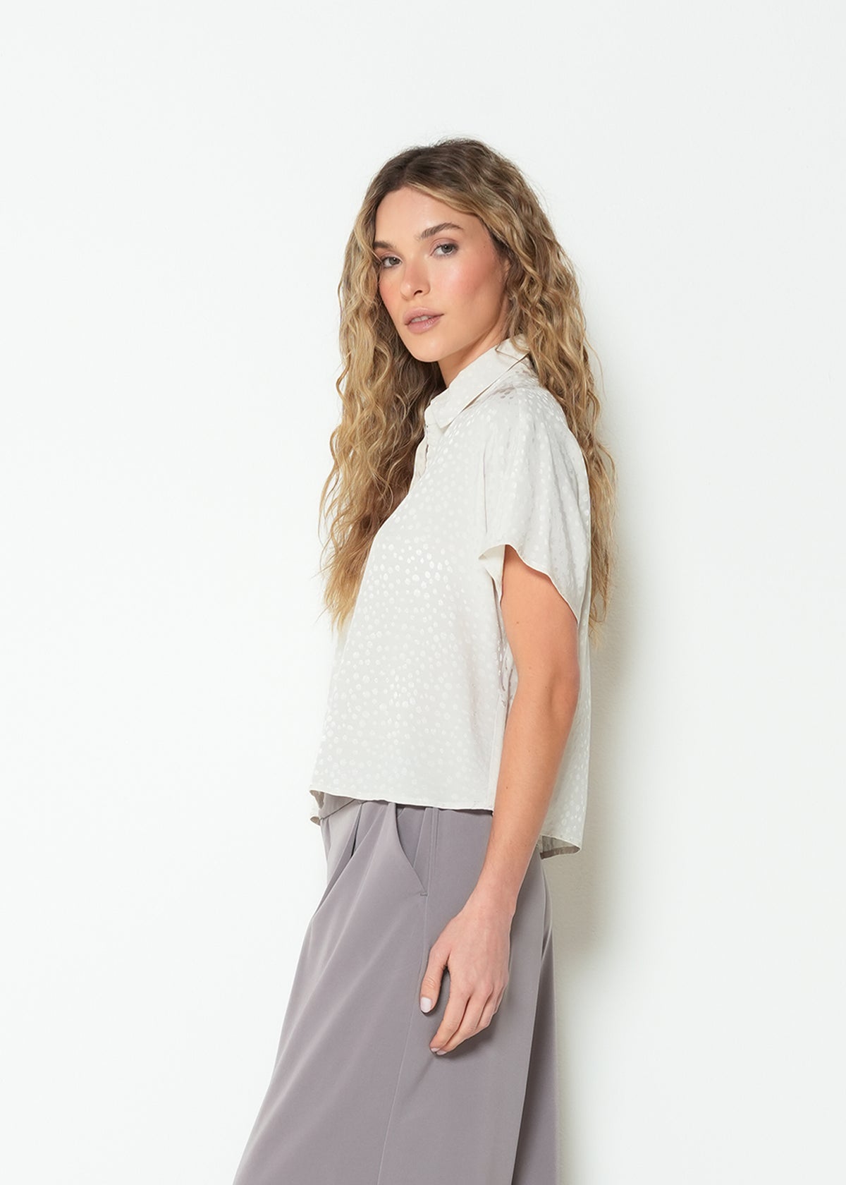 Camisa oversize manga corta puntos - Crudo 14_013H323_CRU110605_5