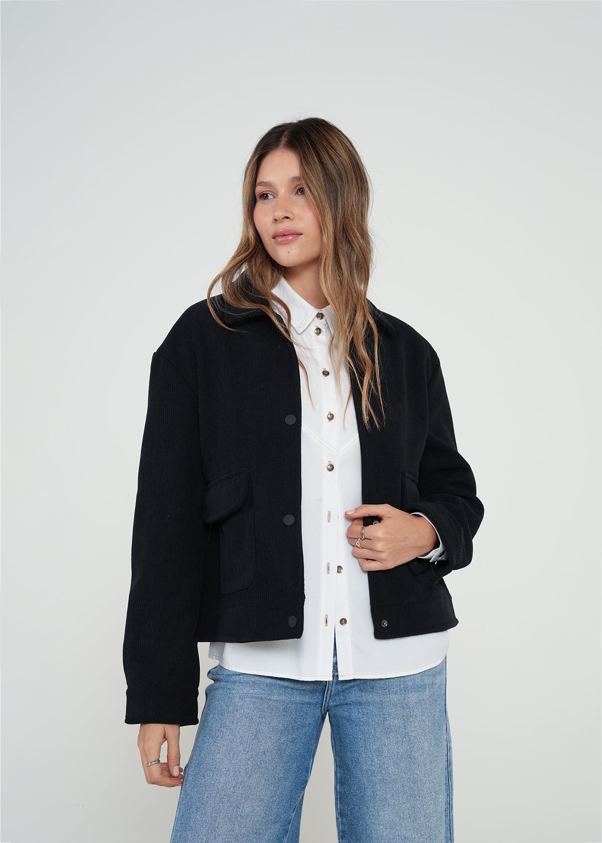 Chaqueta en corduroy con botones - Negro 14_021H033_NEG193909_0