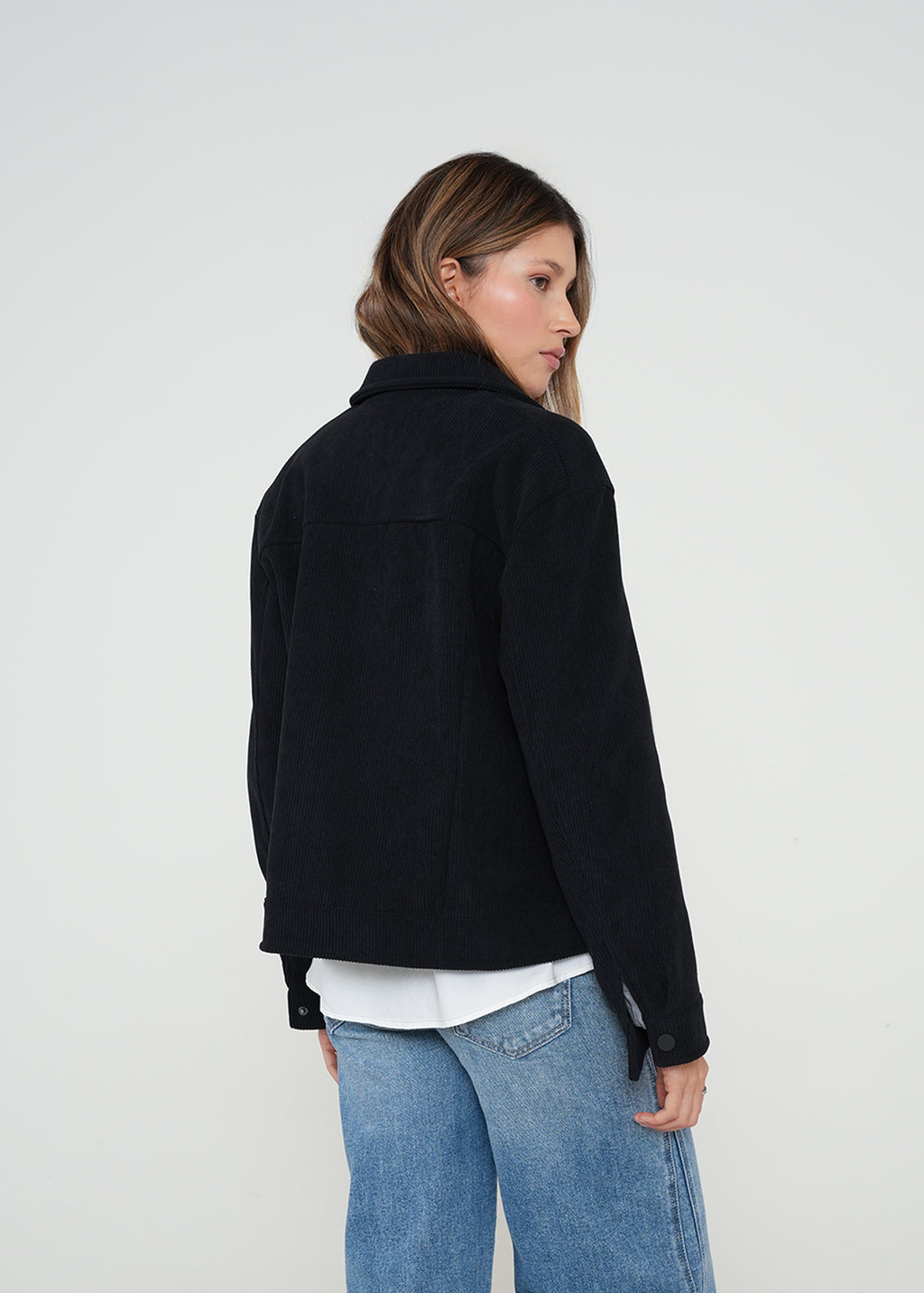 Chaqueta en corduroy con botones - Negro 14_021H033_NEG193909_7