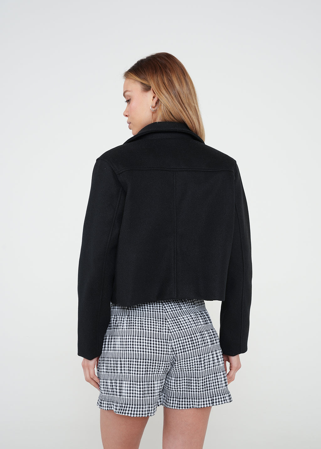 Chaqueta corta con botones - Negro 14_022H068_NEG193909_7