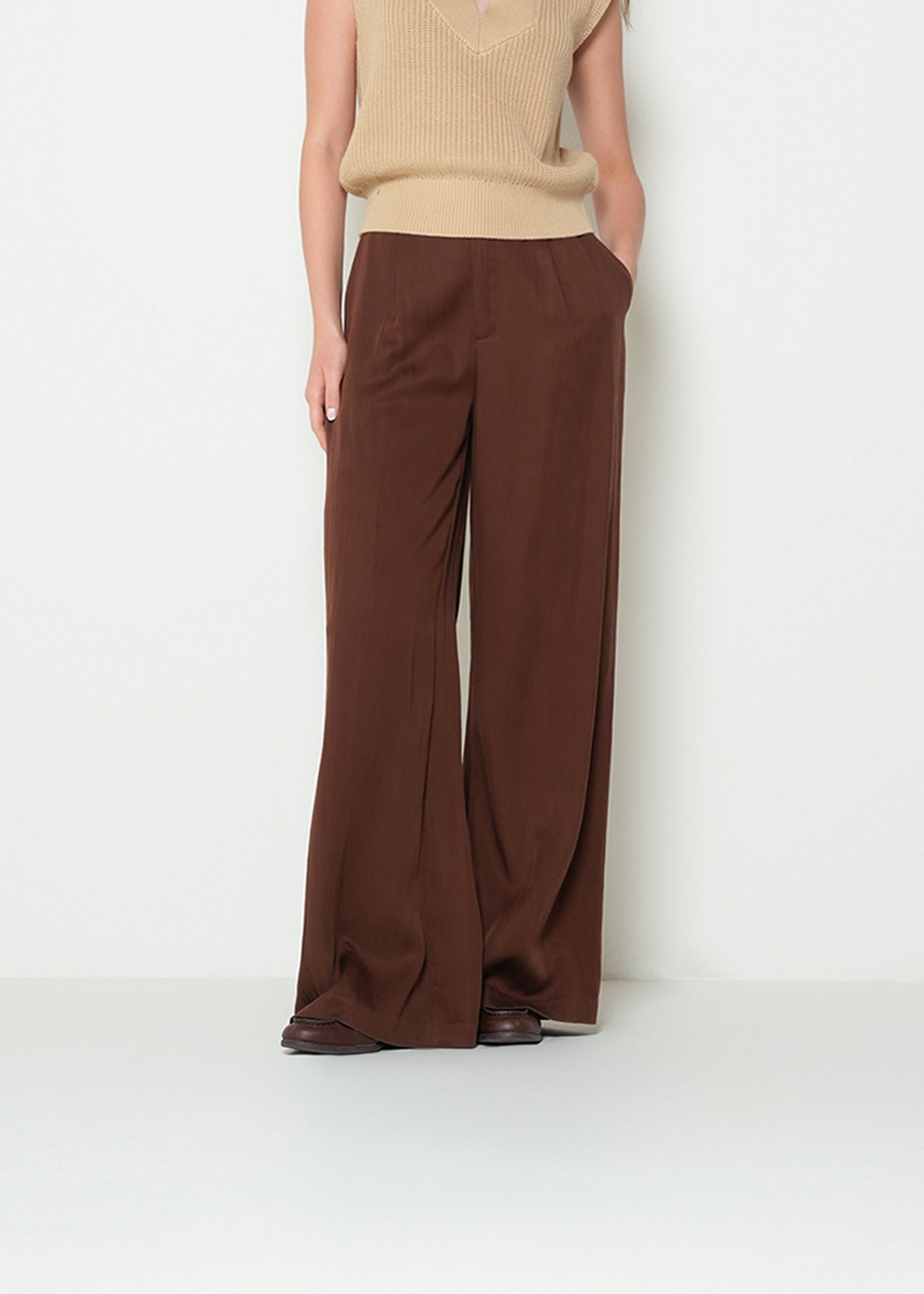 Pantalón palazzo tiro súper alto - Café 14_032H385_CAF191218_0