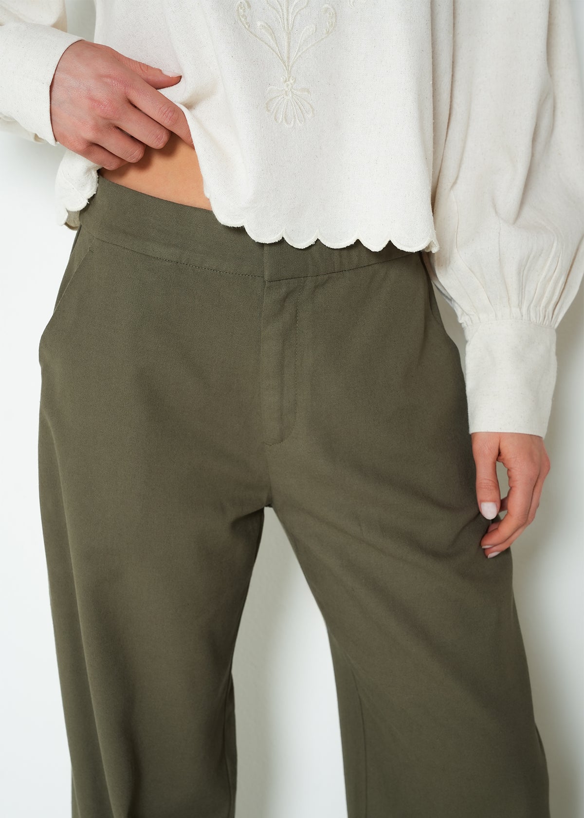 Pantalón wide leg recto - Verde 14_033H320_VER180521_4