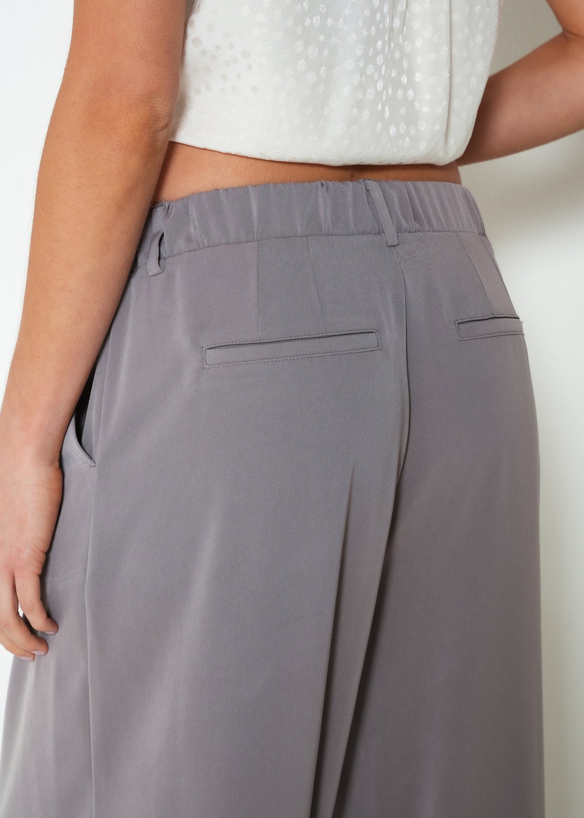 Pantalón wide leg tiro alto - Gris 14_033H326_GRI181210_7