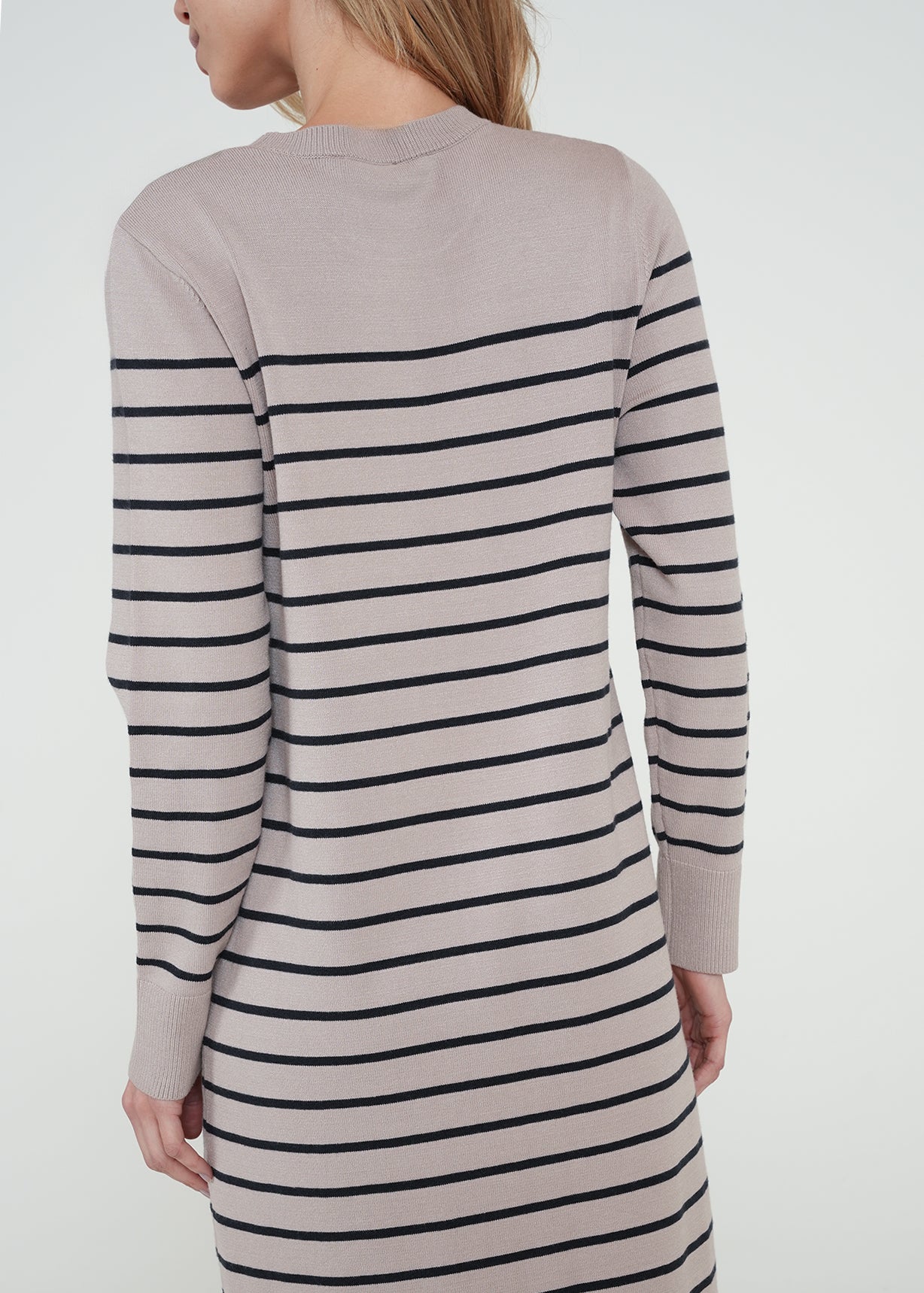 Vestido largo a rayas - Gris 14_072H006_GRI154503_6