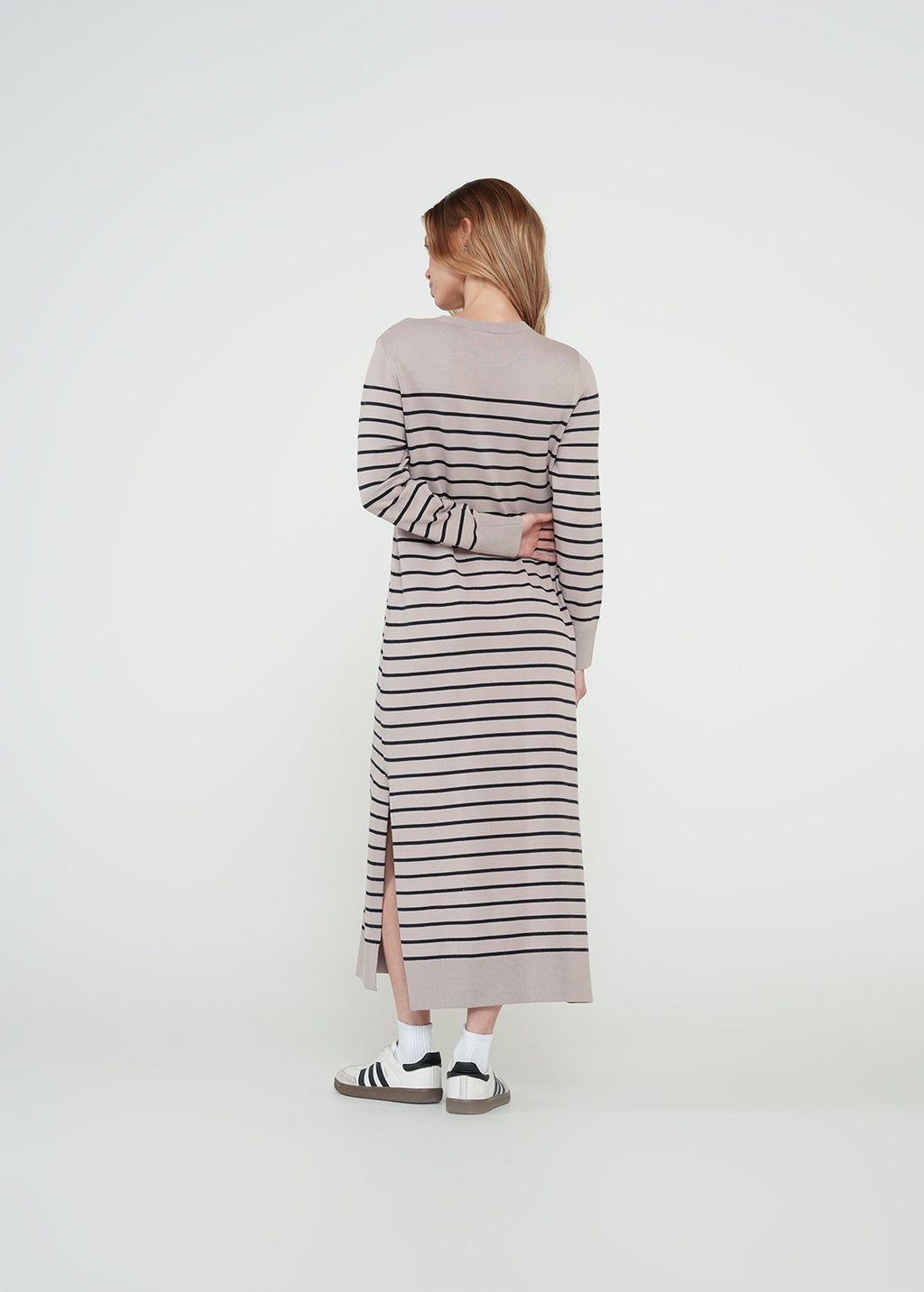 Vestido largo a rayas - Gris 14_072H006_GRI154503_7