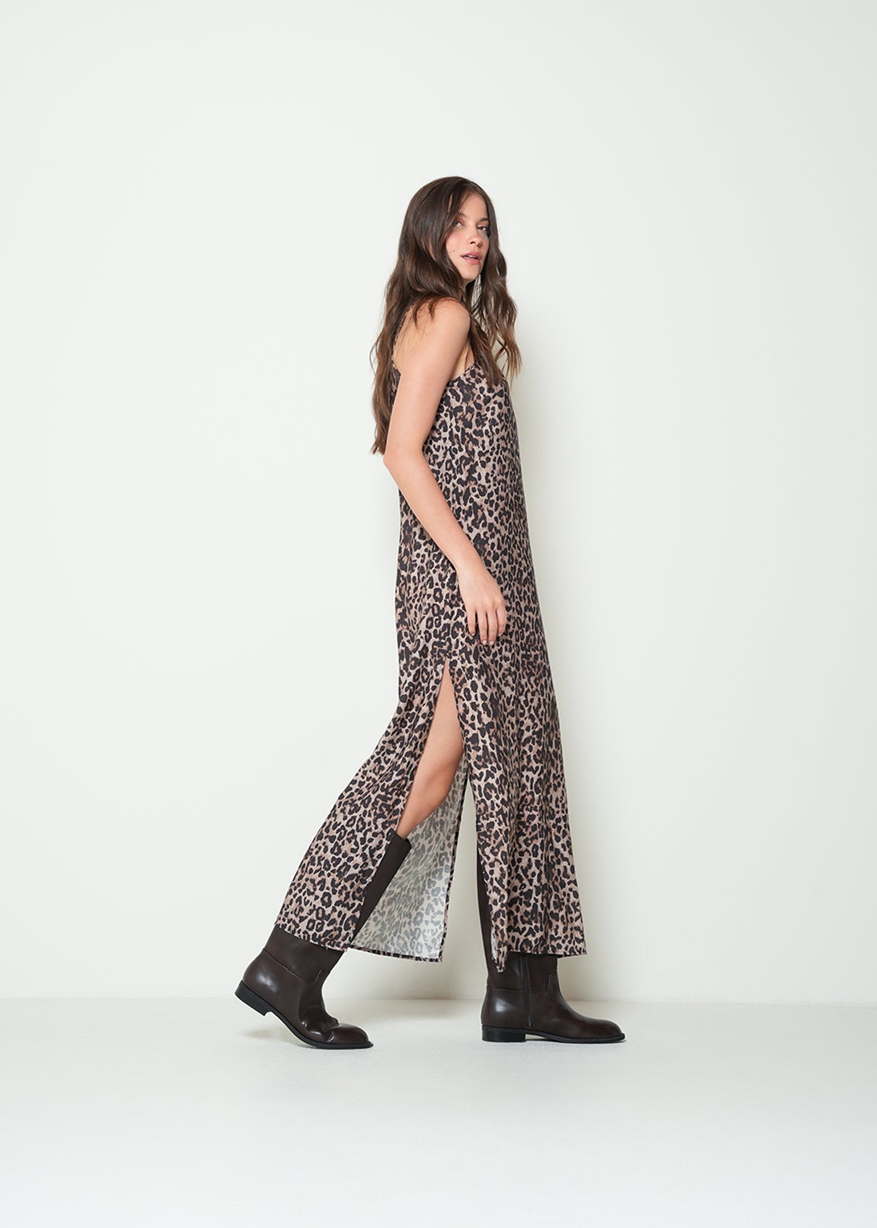 Vestido largo animal print - Beige 14_072H381_BEI161407_5