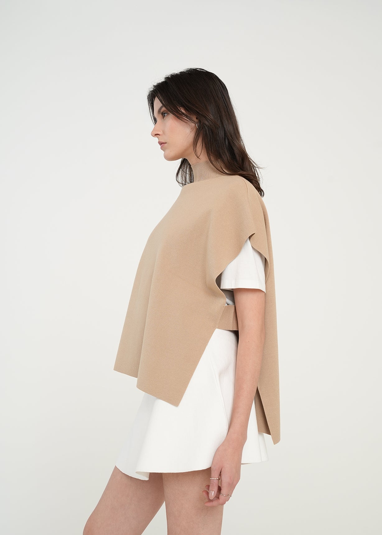 Camisa tejida tipo capa - Beige 14_081H047_BEI151114_3