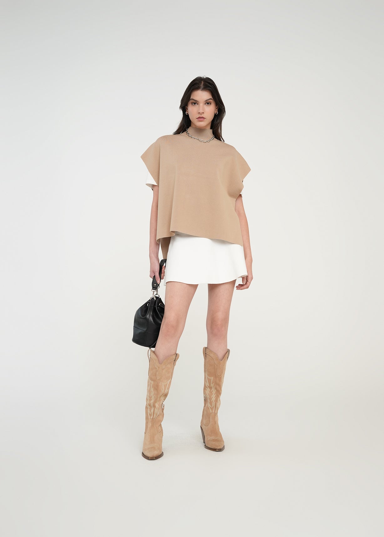 Camisa tejida tipo capa - Beige 14_081H047_BEI151114_7