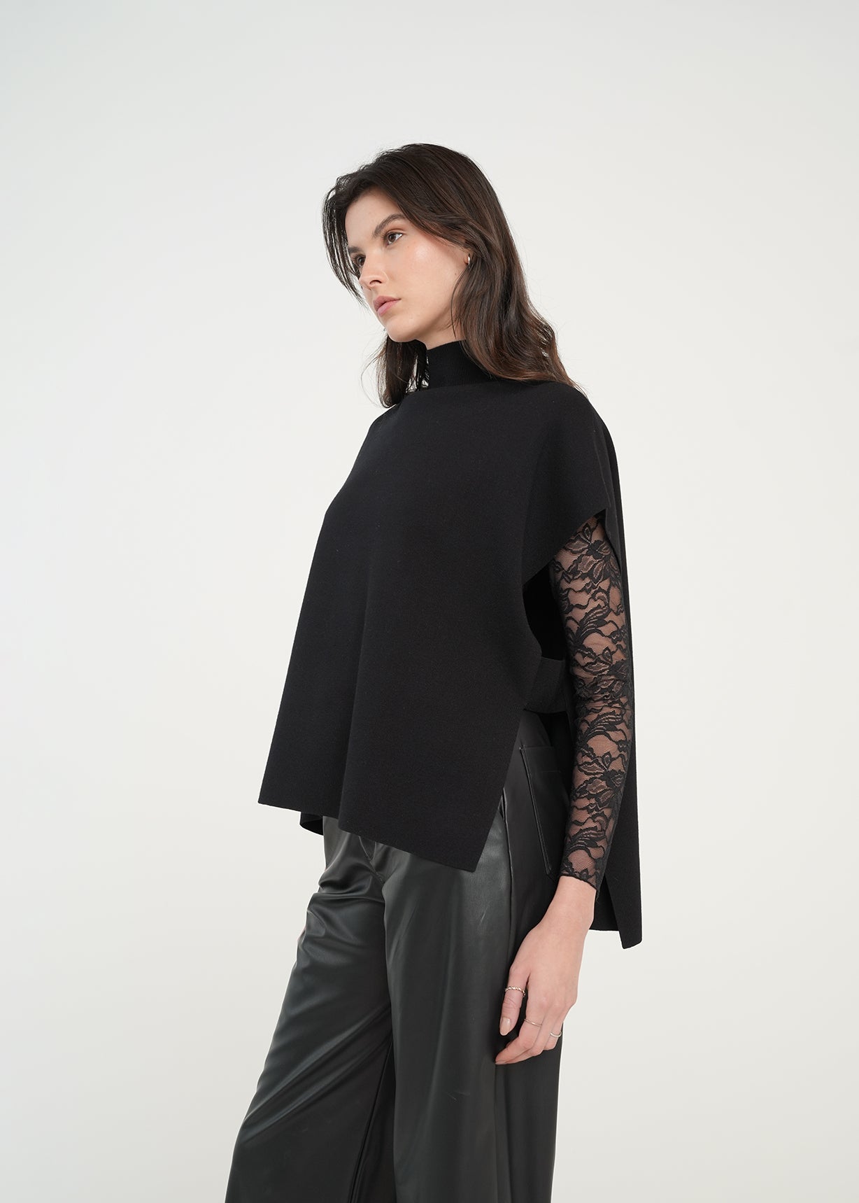 Camisa tejida tipo capa - Negro 14_081H047_NEG193909_3