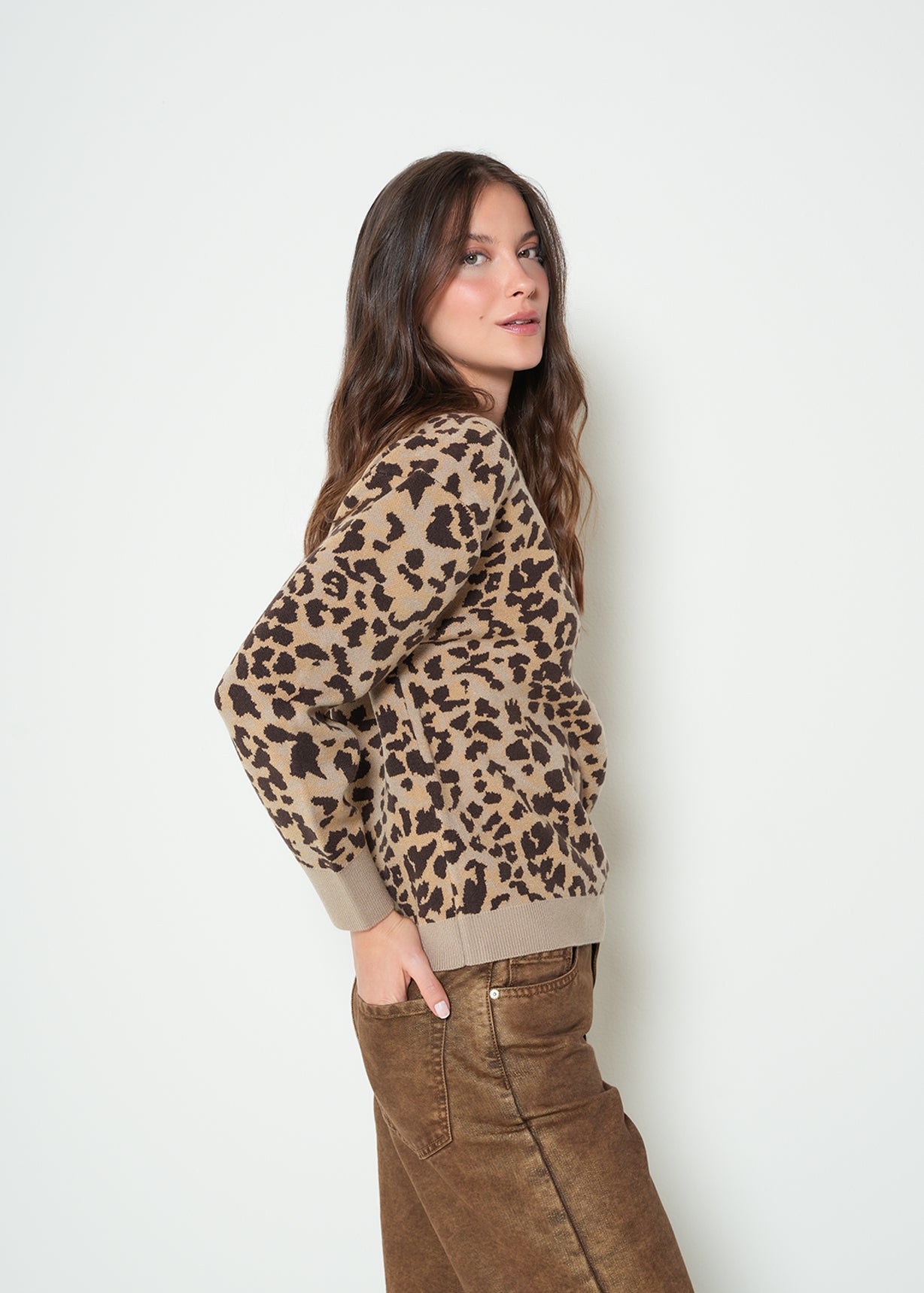 Buzo tejido animal print - Beige 14_082H089_BEI151304_5