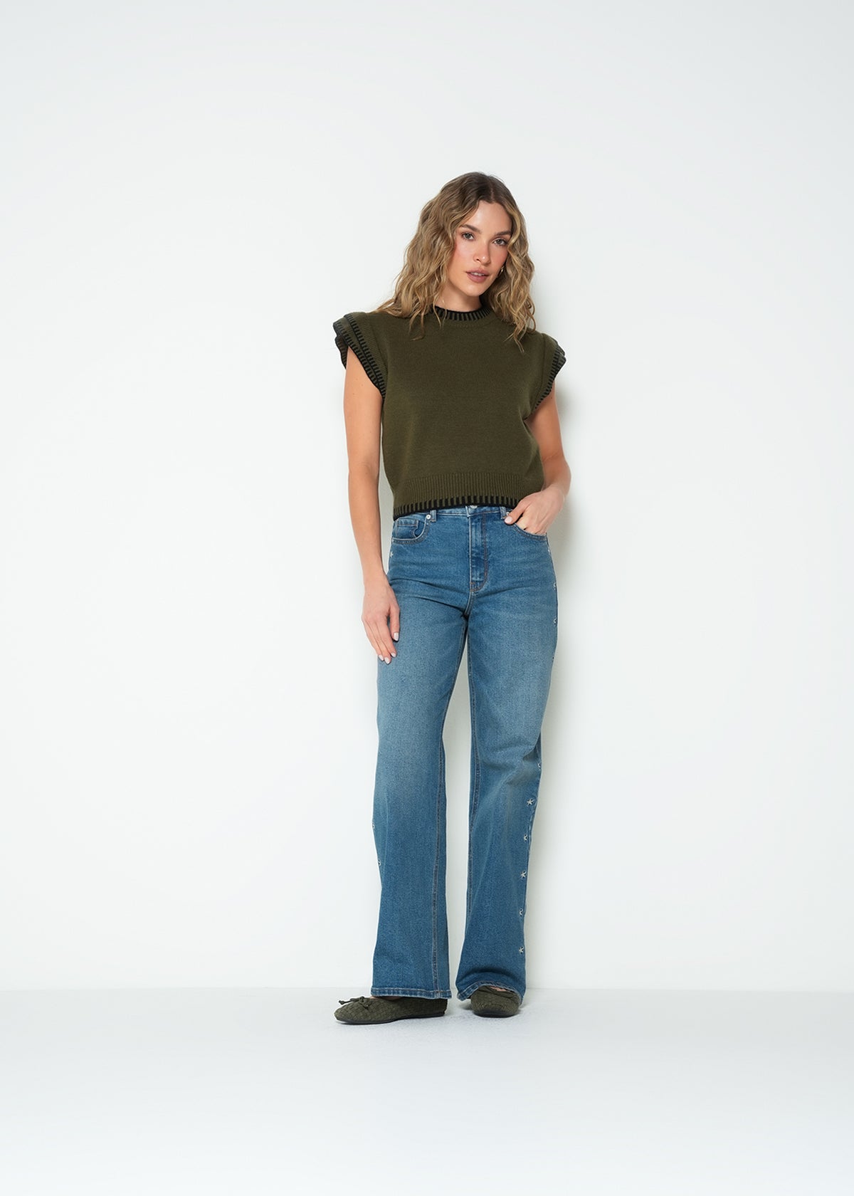 Tejido camisa sisa cuello redondo - Verde 14_083H026_VER190515_3