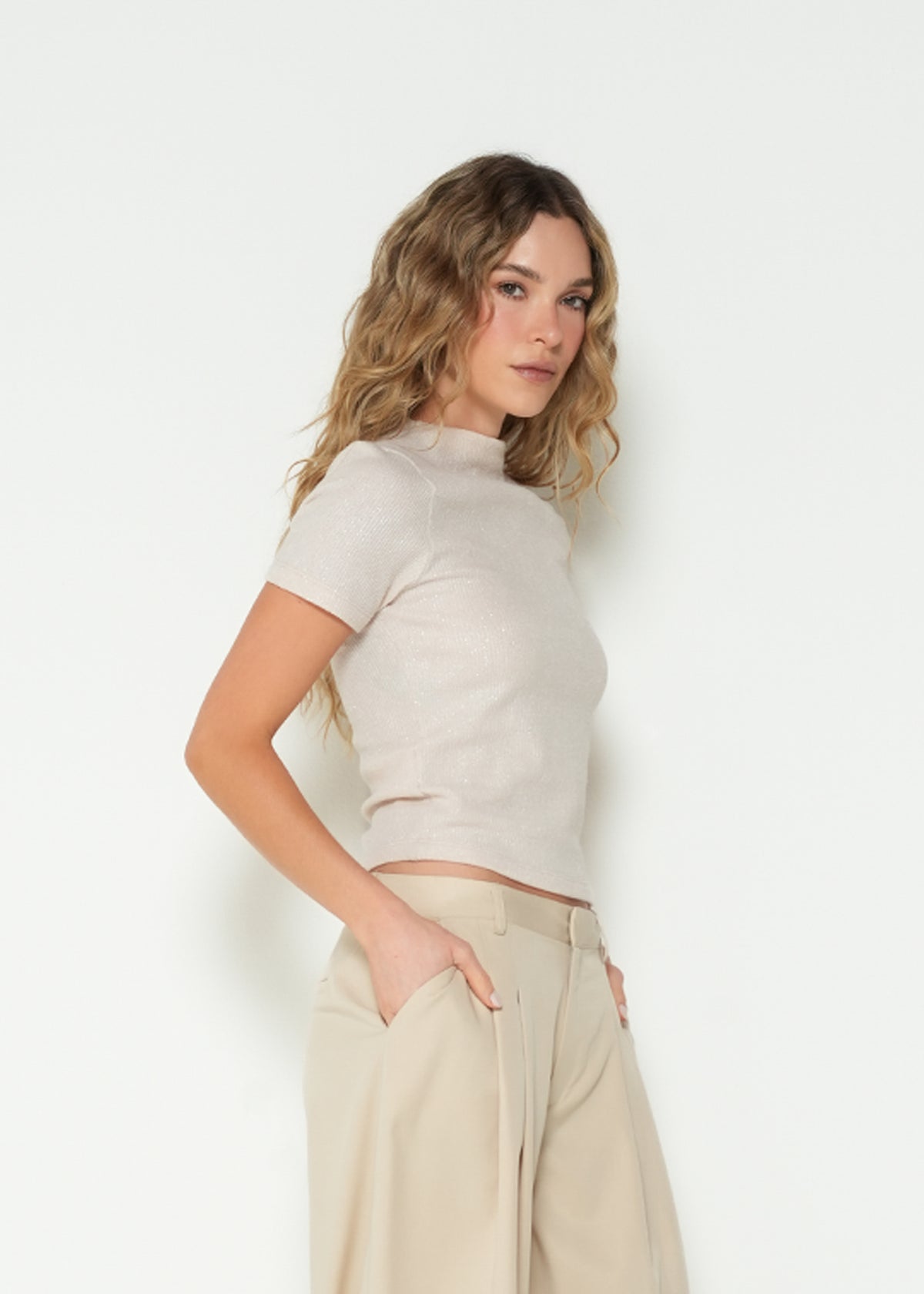 Camiseta fit slim manga corta cuello redondo - Rosa 14_203H006_ROS121107_5