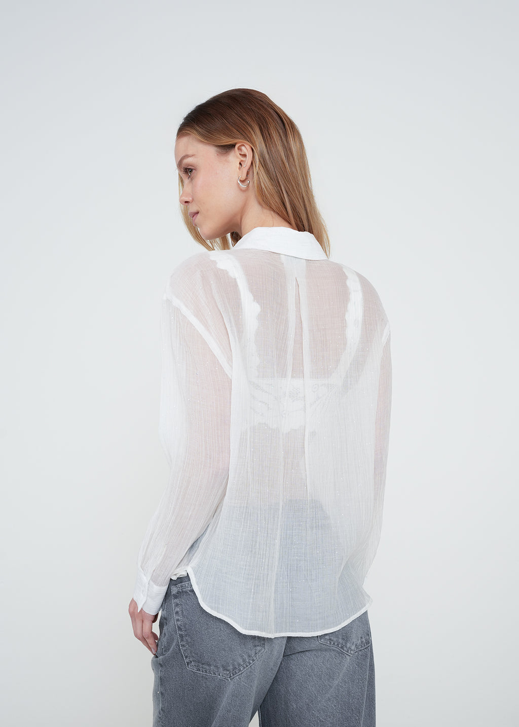 Camisa regular manga larga cuello en V - Crudo 14_212H316_CRU110605_7