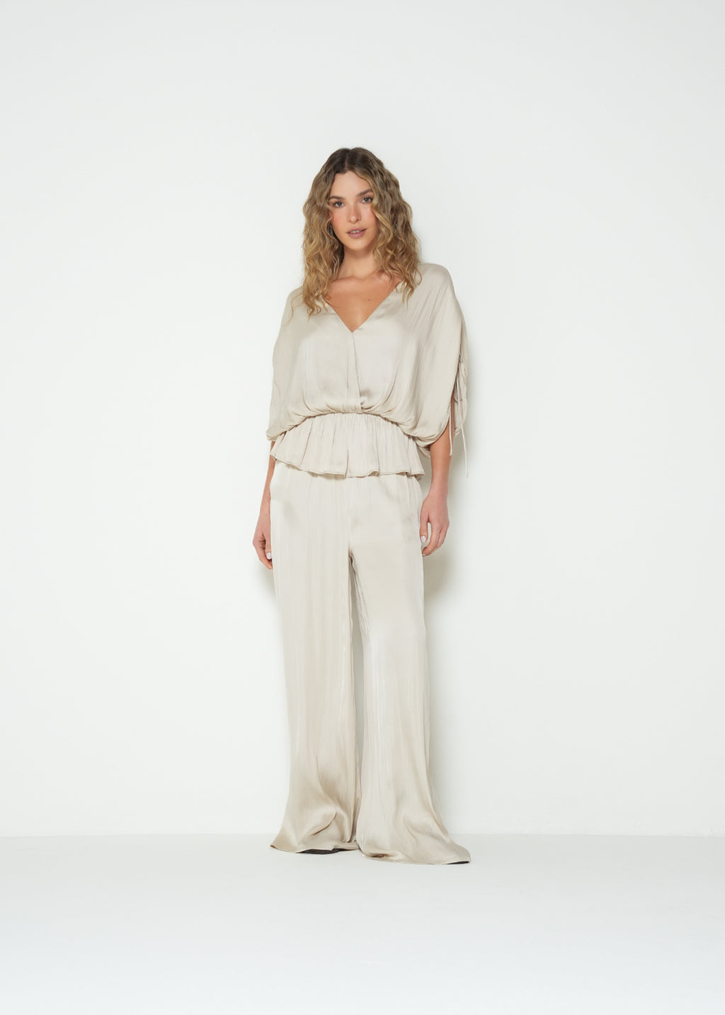 Camisa oversize manga 3-4 cuello en V - Beige 14_213H309_BEI141107_3