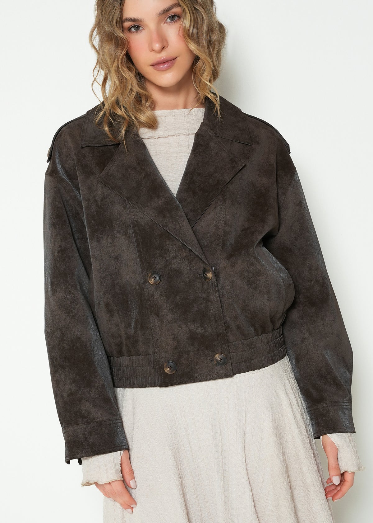 Chaqueta manga larga cuello en V - Chocolate 14_223H094_CHO190913_4