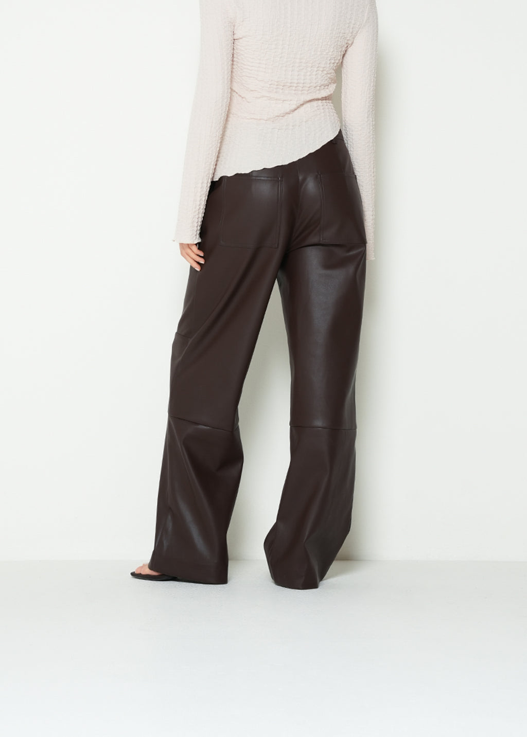 Pantalón straight tiro alto - Chocolate 14_233H090_CHO190913_7