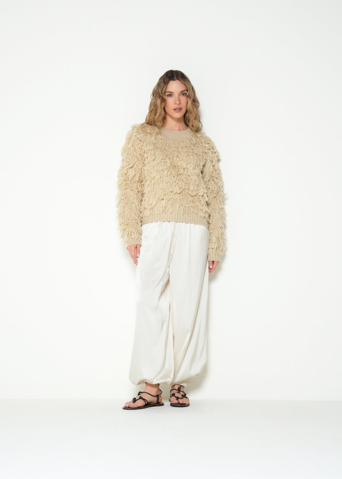 Pantalón wide leg tiro medio cordón - Crudo 14_233H312_CRU110605_3