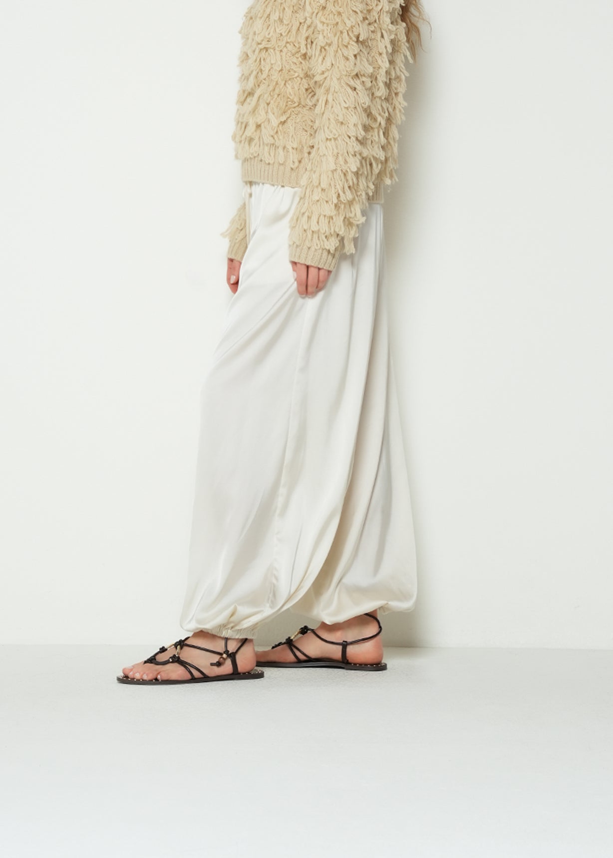 Pantalón wide leg tiro medio cordón - Crudo 14_233H312_CRU110605_5