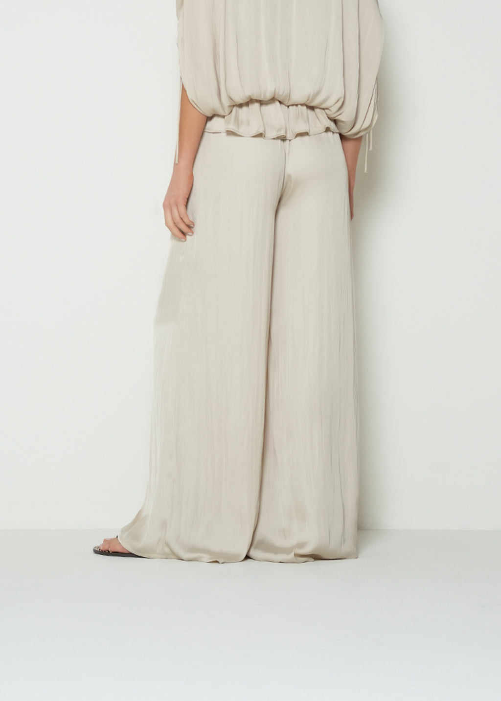 Pantalón wide leg - Beige 14_233H313_BEI141107_7