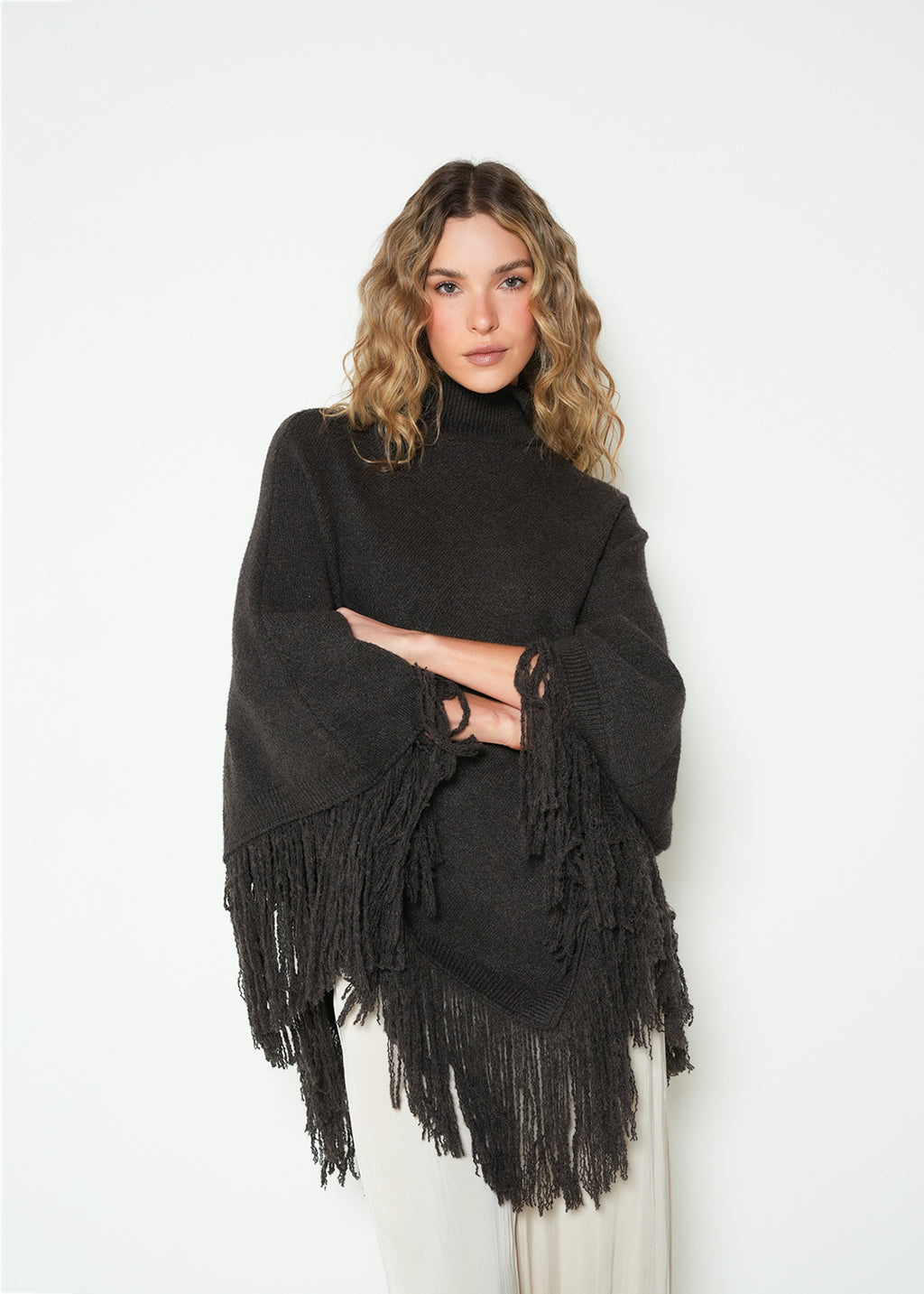 Tejido cuello alto trenzado - Cafe 14_283H013_CAF191101_3