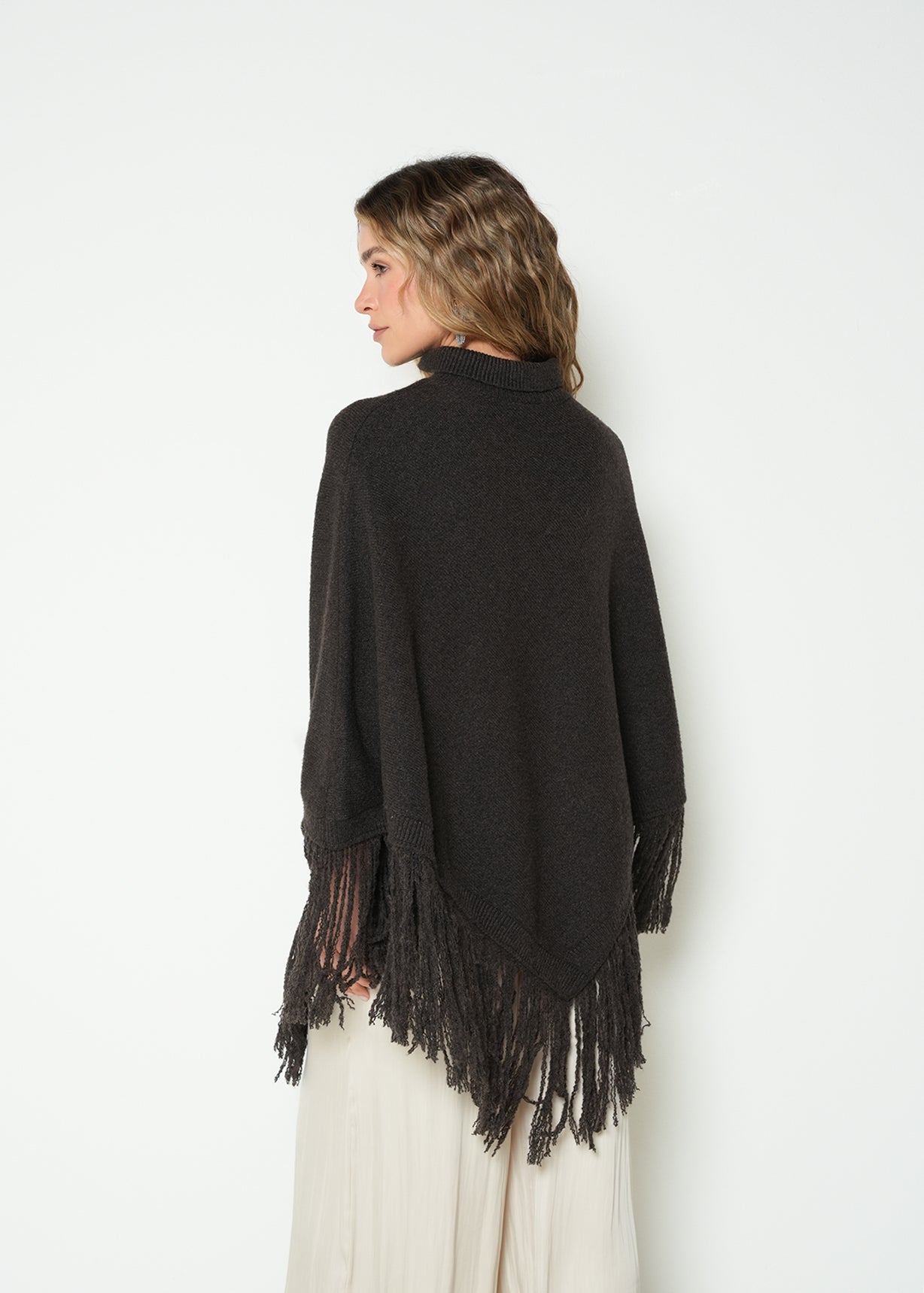 Tejido cuello alto trenzado - Cafe 14_283H013_CAF191101_7