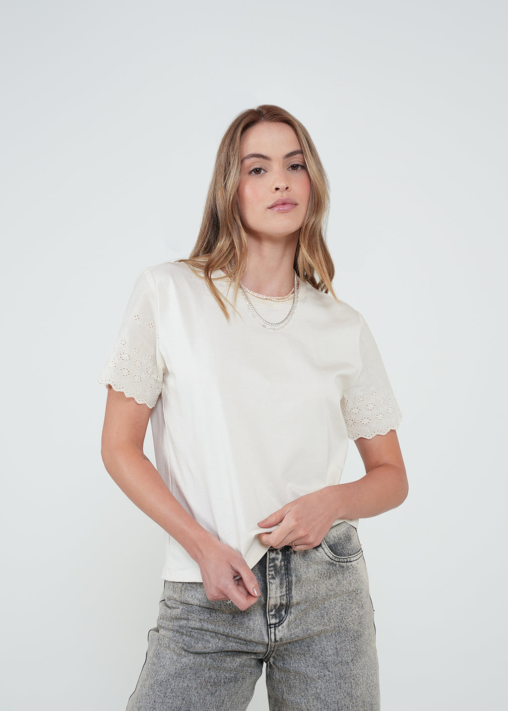 Camiseta con encaje en mangas - Blanco 14_402H002_BLA120601_0