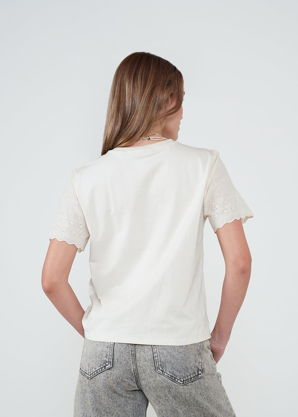 Camiseta con encaje en mangas - Blanco 14_402H002_BLA120601_7