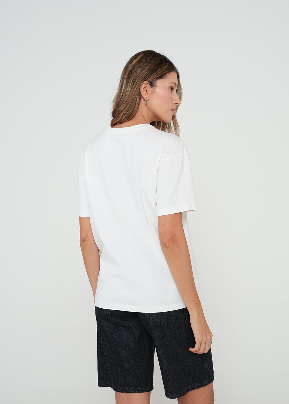 Camiseta básica con brillo - Crudo 14_402H005_CRU111001_5