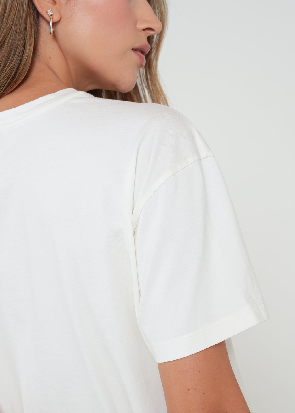 Camiseta básica con brillo - Crudo 14_402H005_CRU111001_6