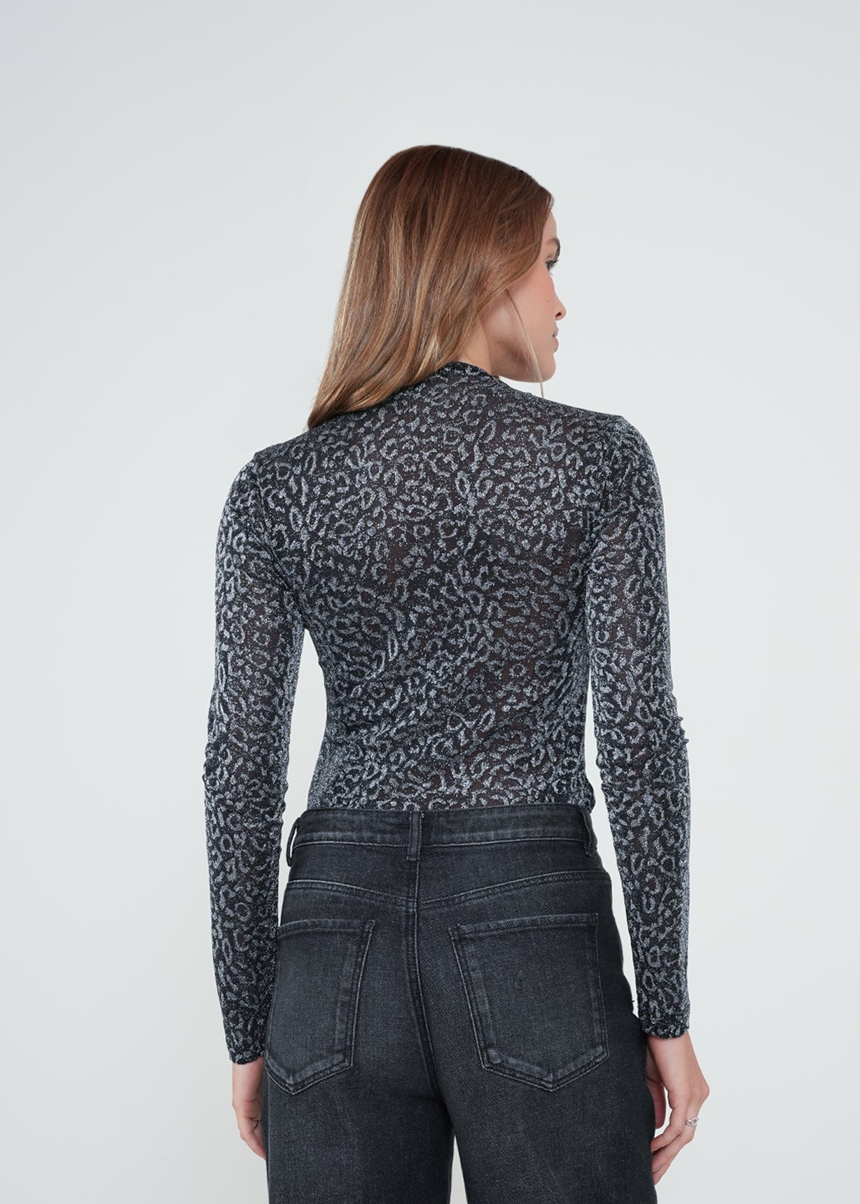 Camiseta de animal print manga larga - Negro 14_402H006_NEG193909_7