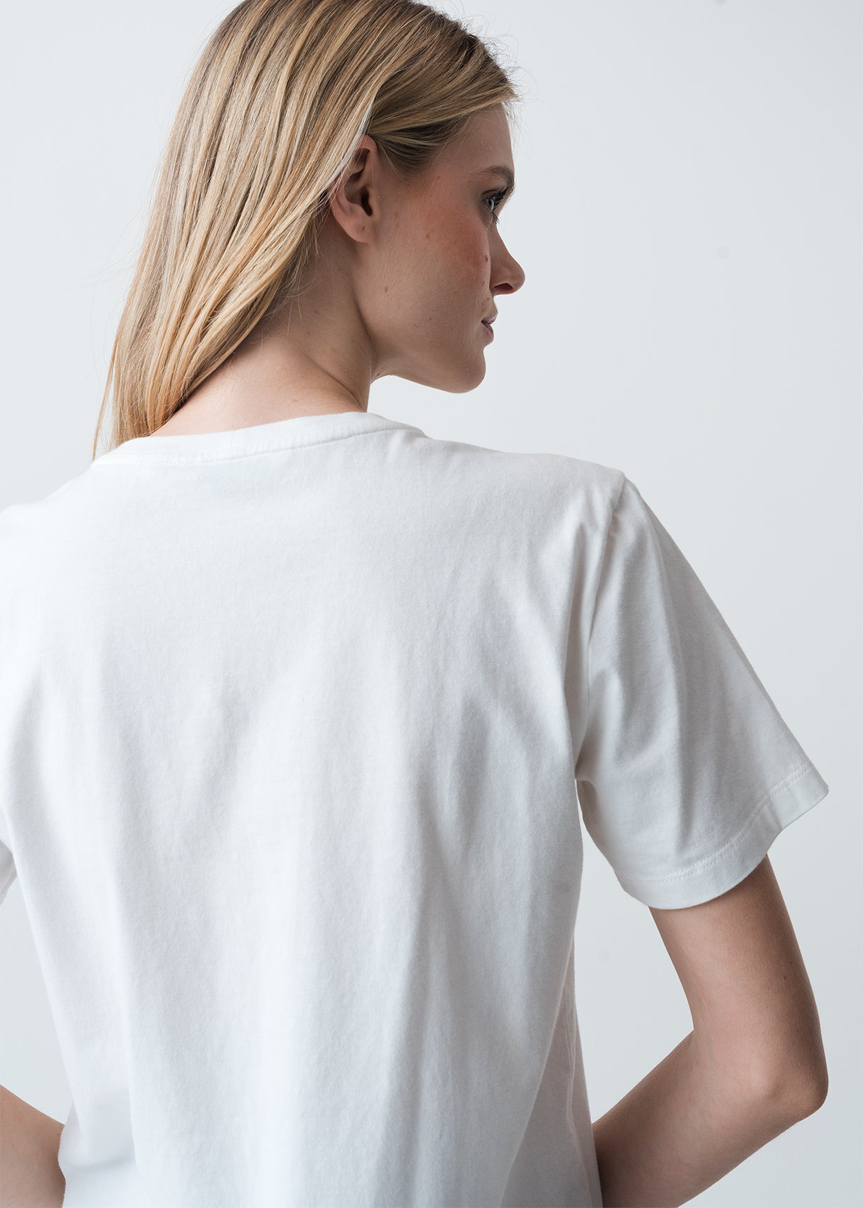 Camiseta manga corta estampada en frente - Crudo 14_403G046_CRU111001_7