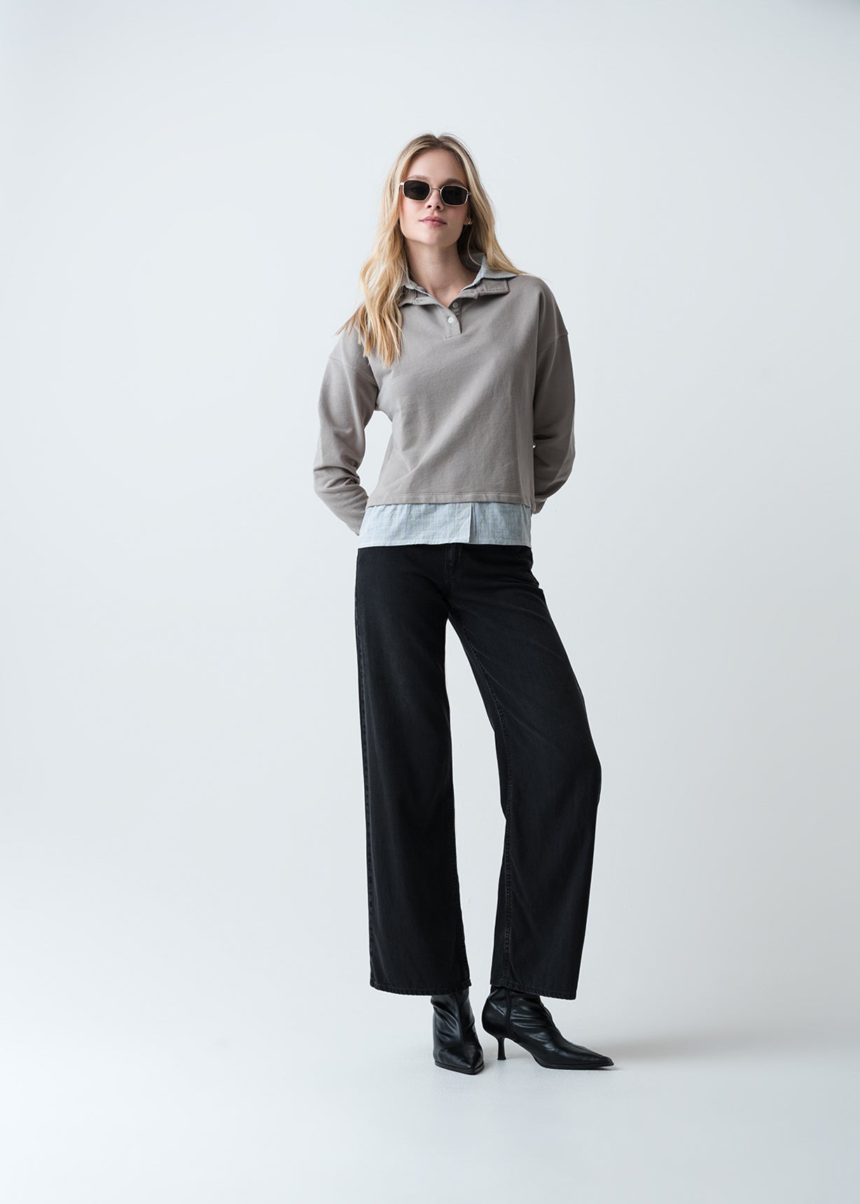 Camiseta manga larga con botones en cuello - Gris 14_403G047_GRI170205_3