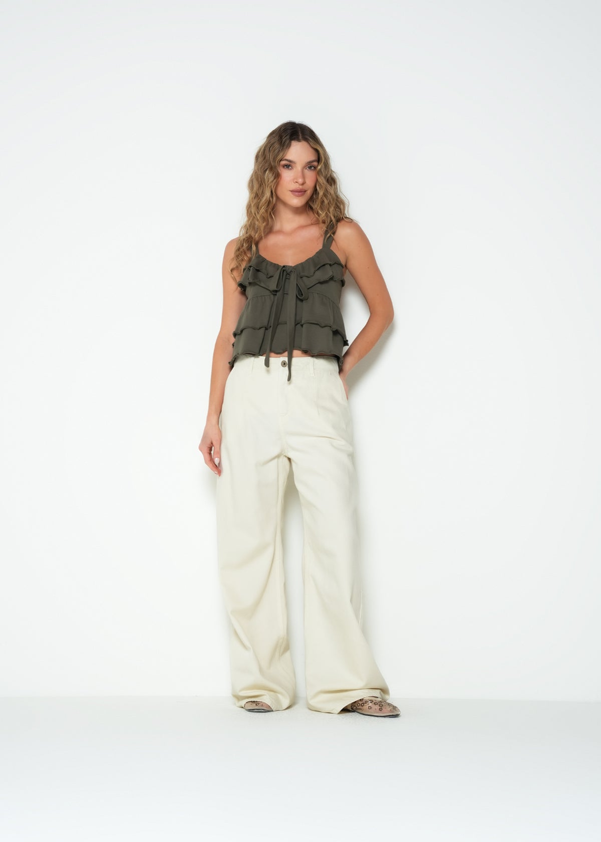 Camiseta regular sisa cuello en V - Verde 14_403H047_VER190515_7