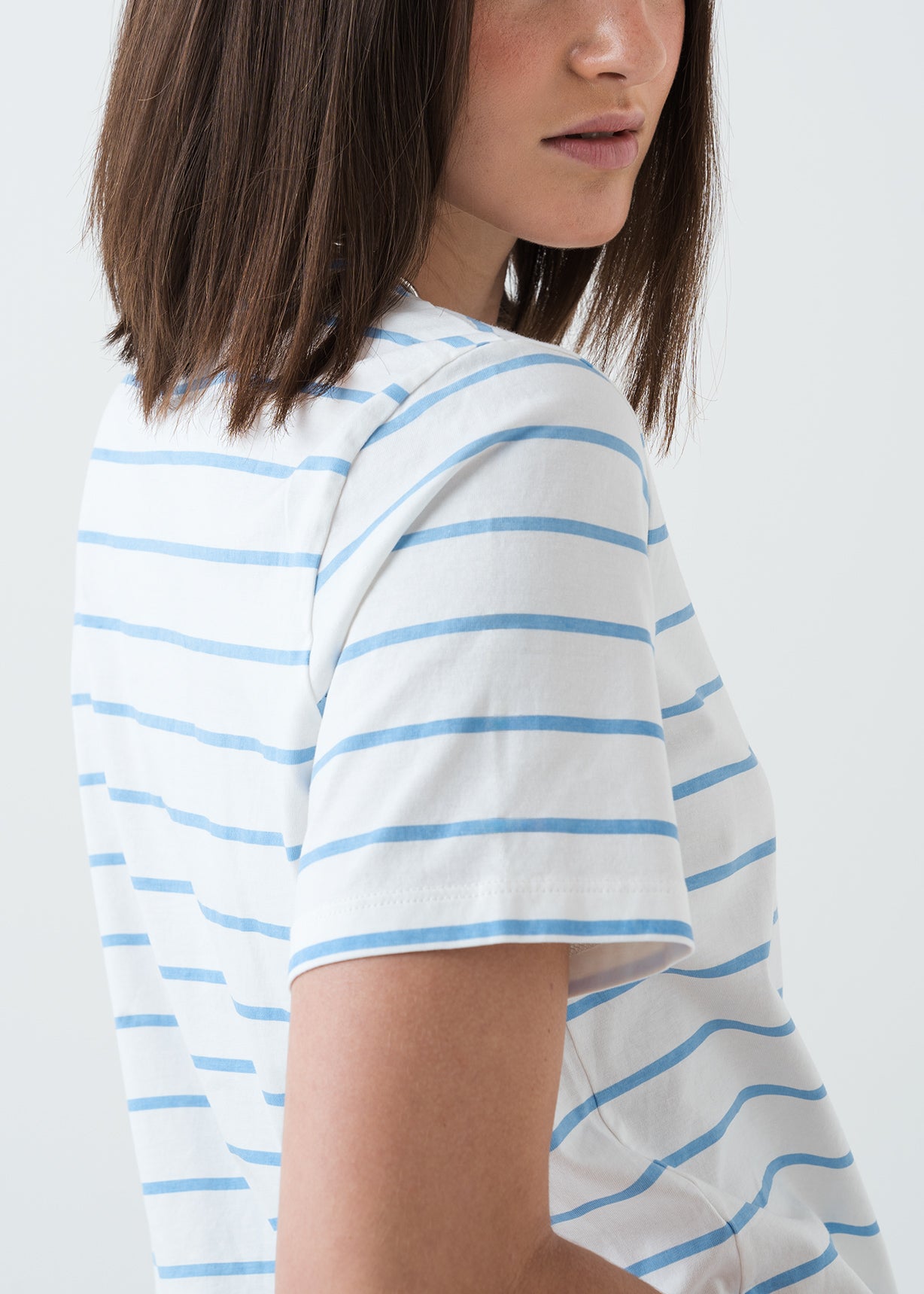 Camiseta básica cuello redondo - Crudo 14_405G044_CRU111001_4