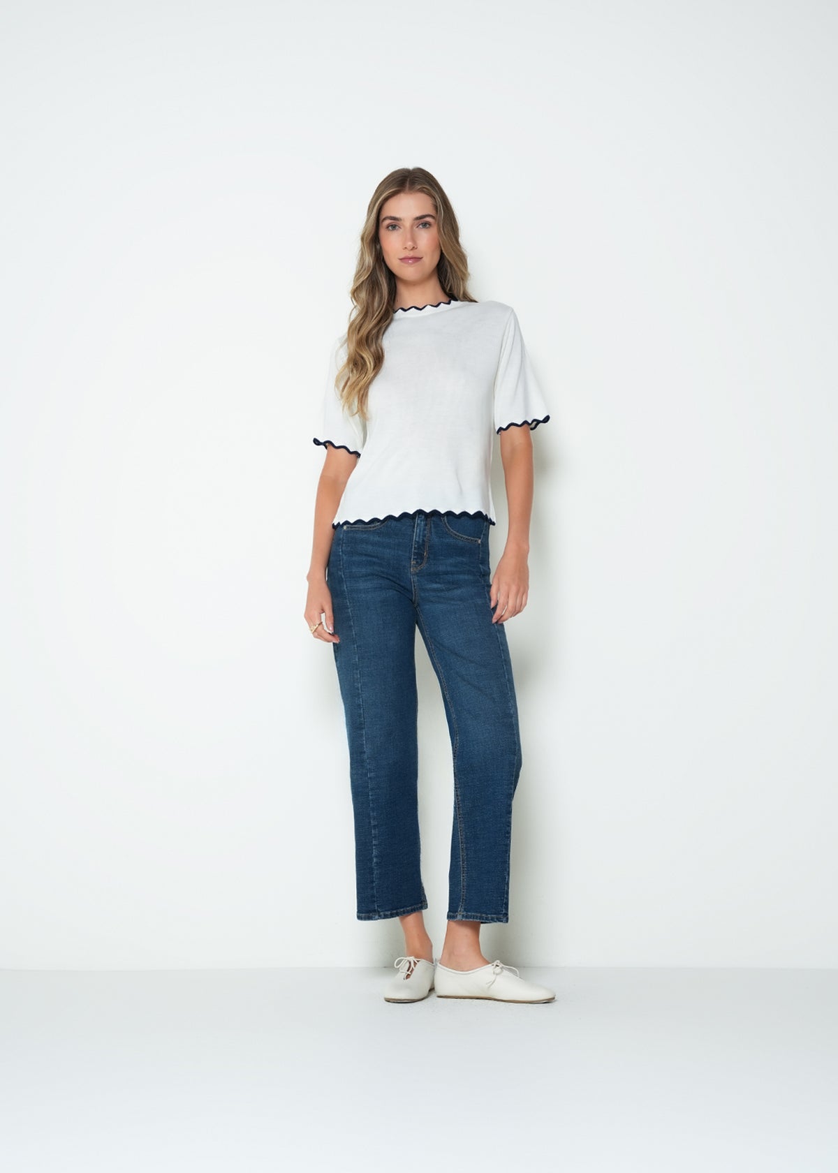 Camiseta regular manga corta - Crudo 14_405H040_CRU111001_3