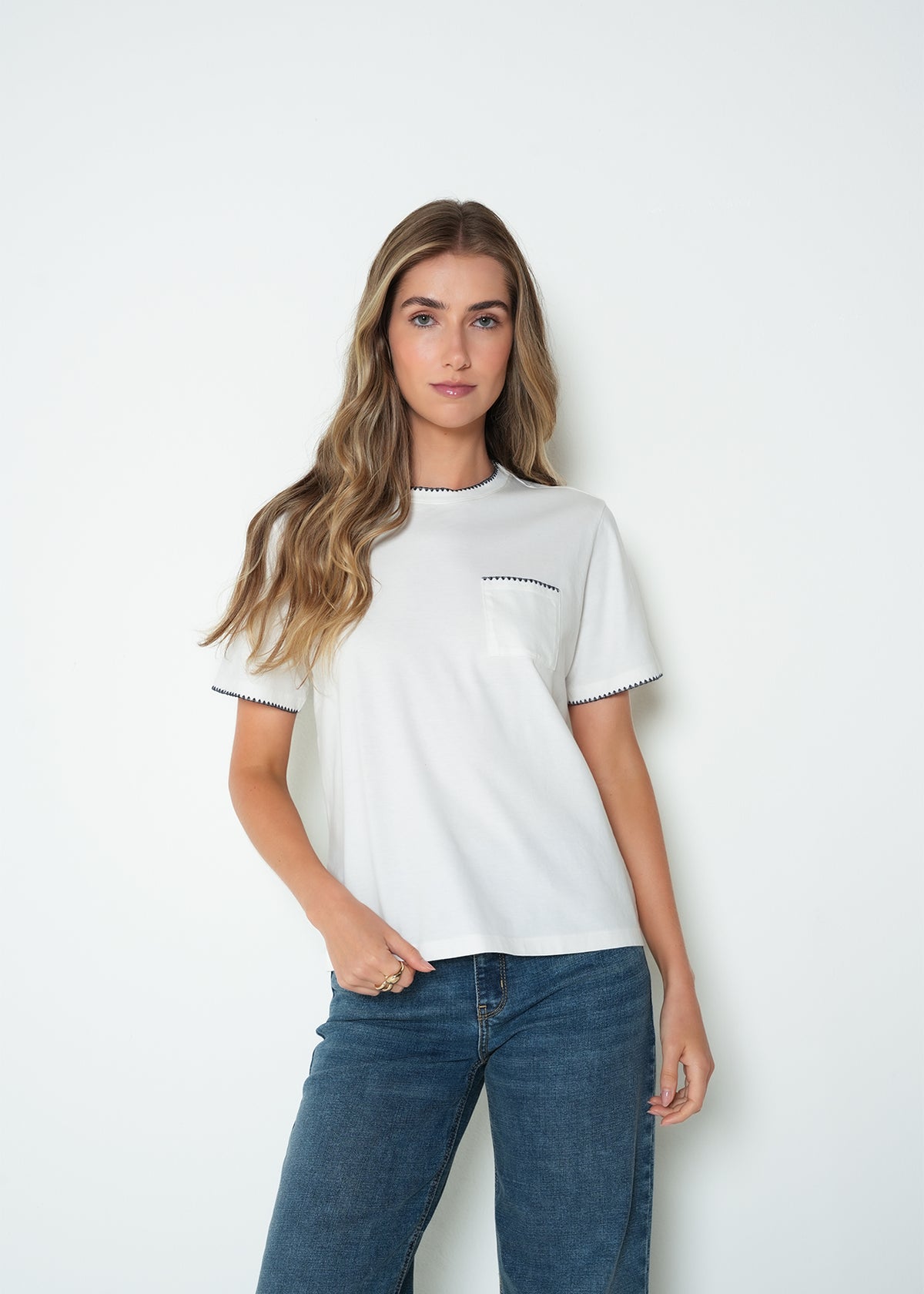 Camiseta regular manga corta - Crudo 14_405H040_CRU111001_4