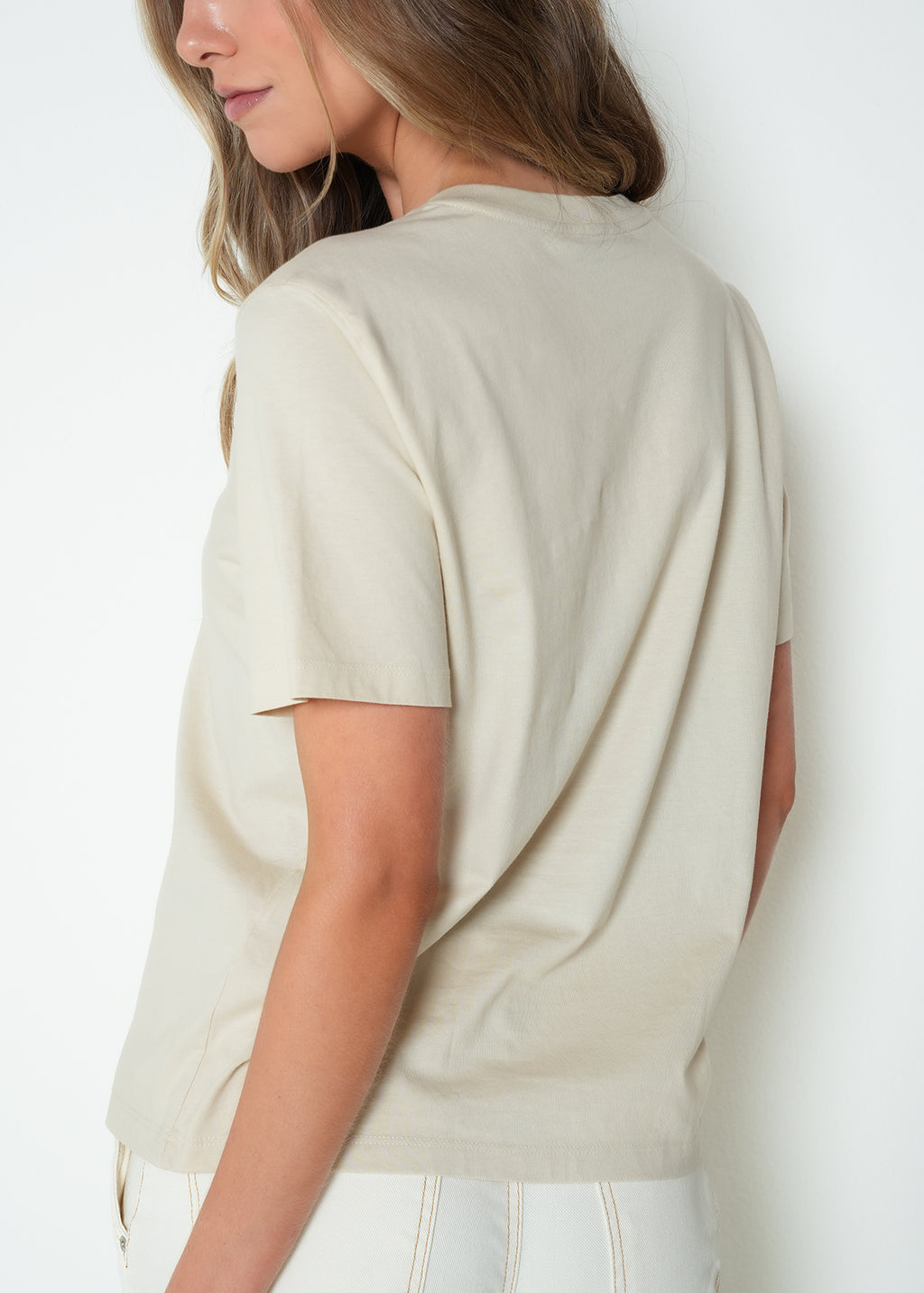 Camiseta regular manga corta estampado - Crudo 14_405H048_CRU141106_7