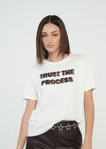 Camiseta con texto en lentejuelas - Crudo 14_409G002_CRU110105_0