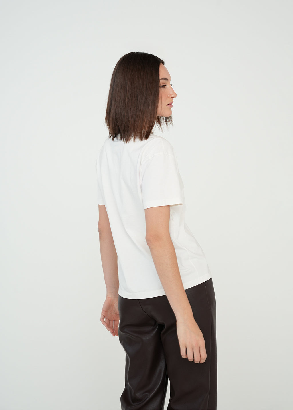 Camiseta con texto en lentejuelas - Crudo 14_409G002_CRU110105_5
