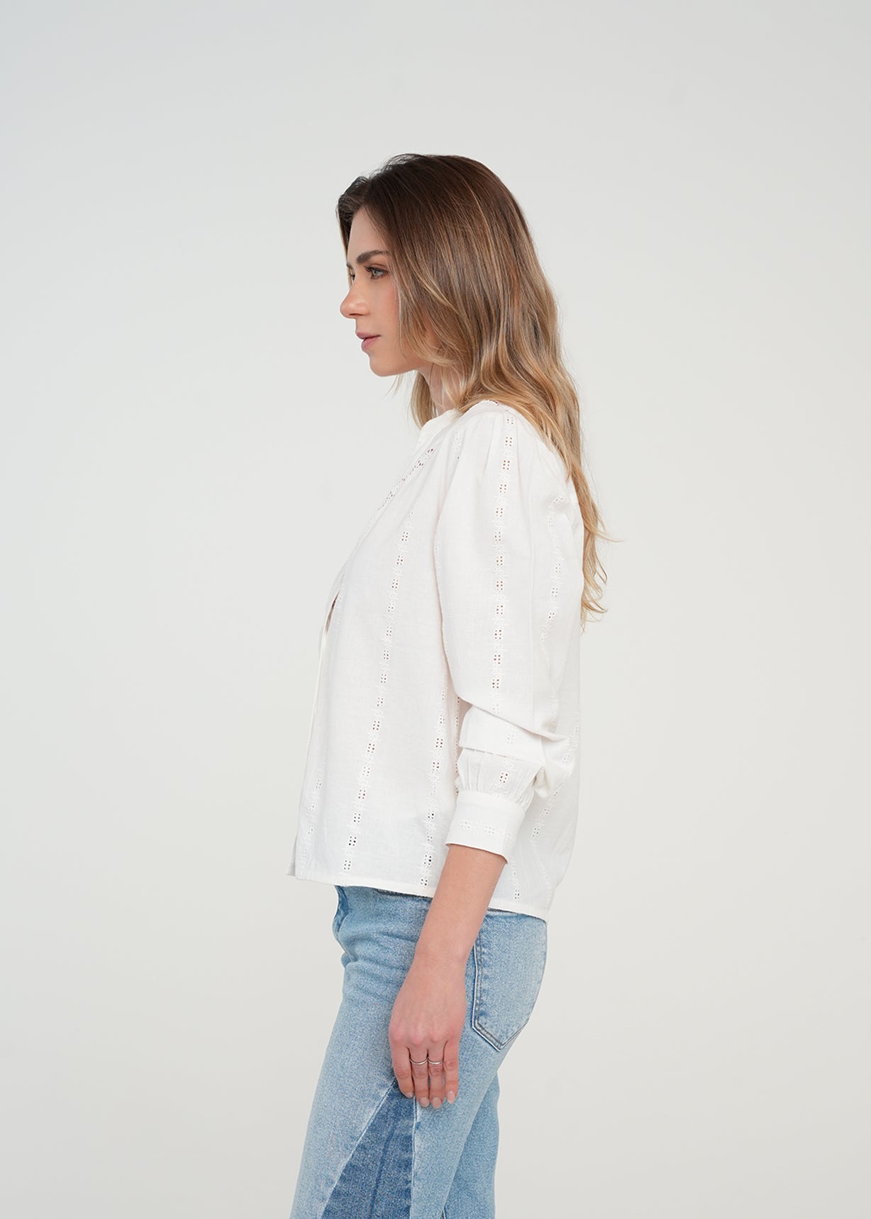 Camisa manga larga con detalles desagujados - Crudo 14_411H015_CRU111001_3