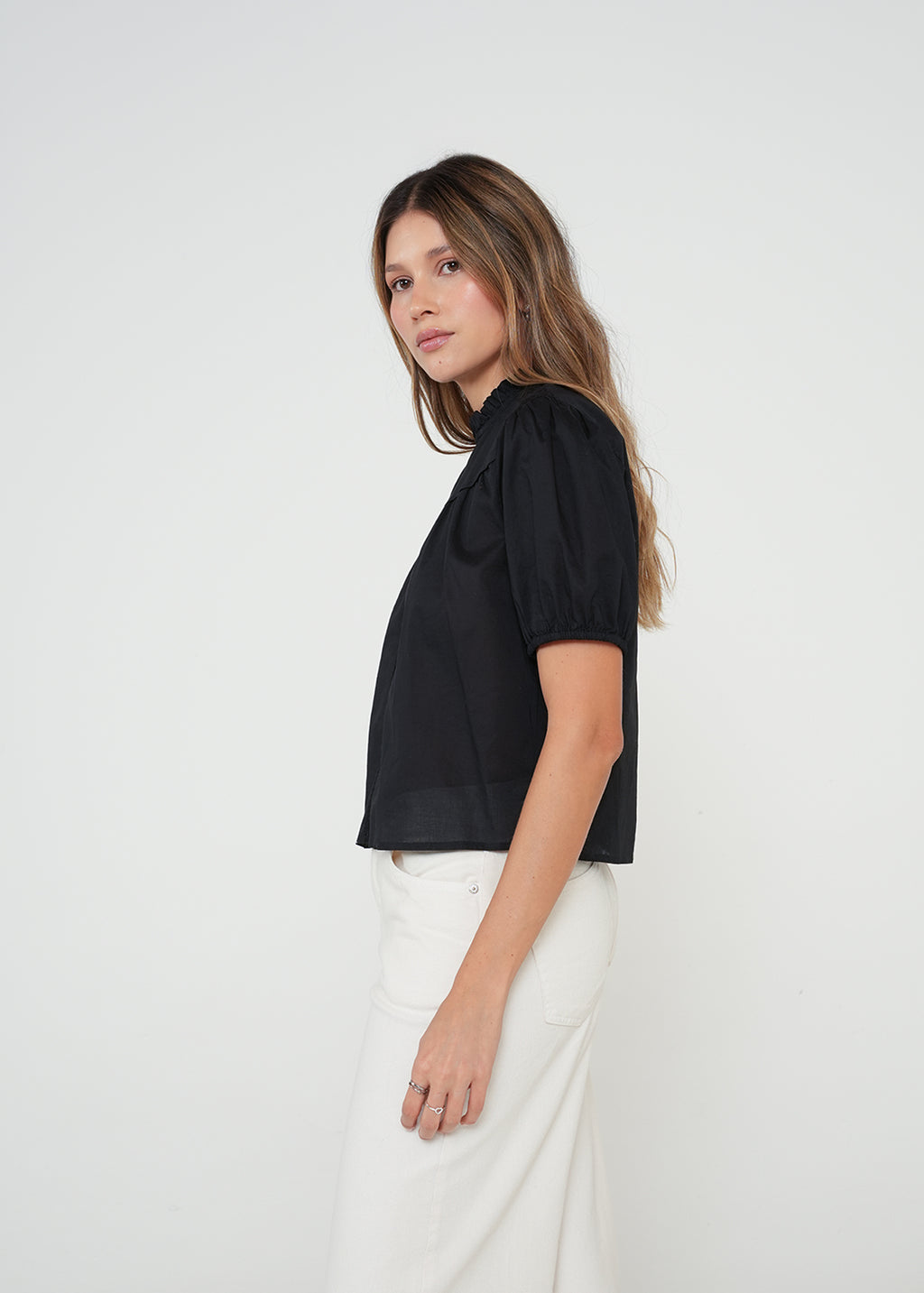 Camisa con volumen en mangas - Negro 14_412H341_NEG193909_5