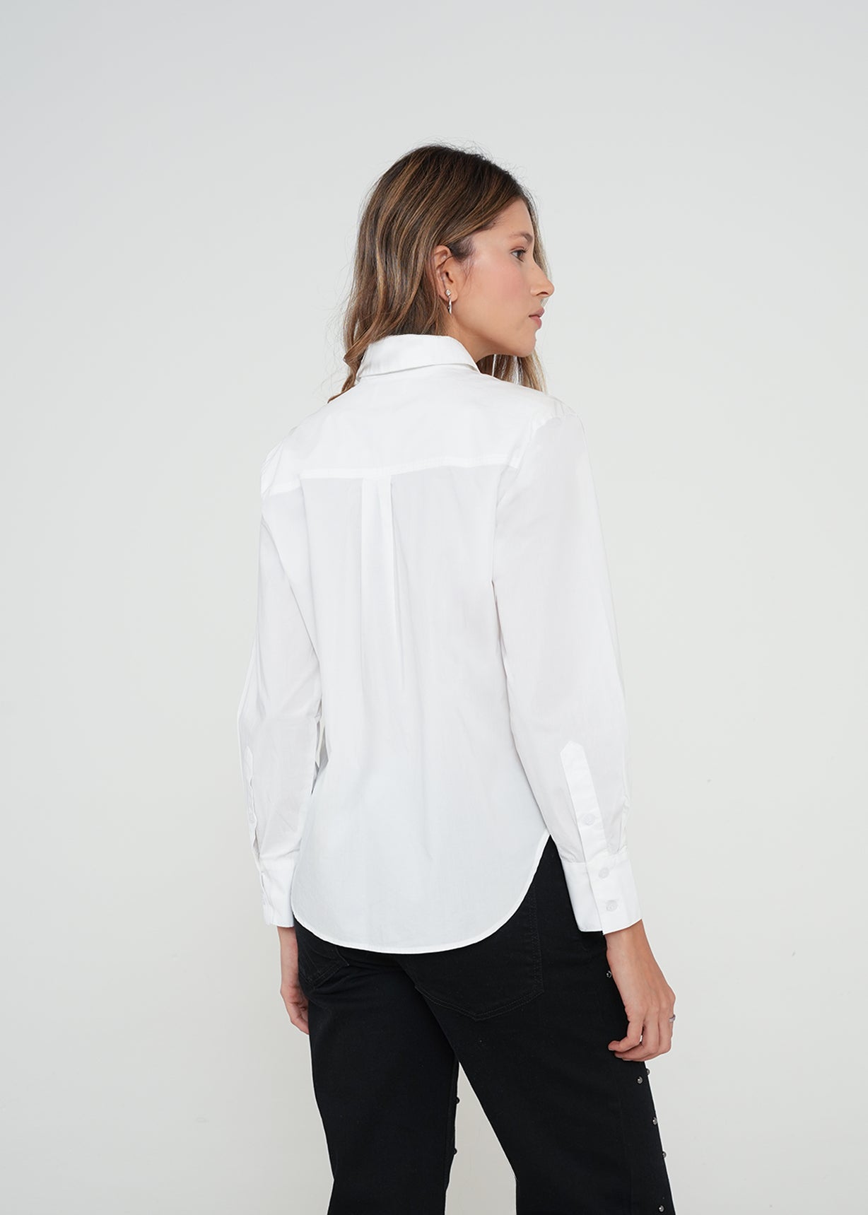 Camisa clásica con pliegues - Crudo 14_412H352_CRU111001_5