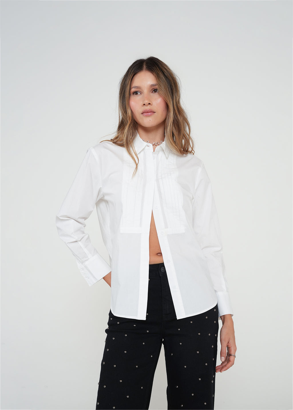 Camisa clásica con pliegues - Crudo 14_412H352_CRU111001_7