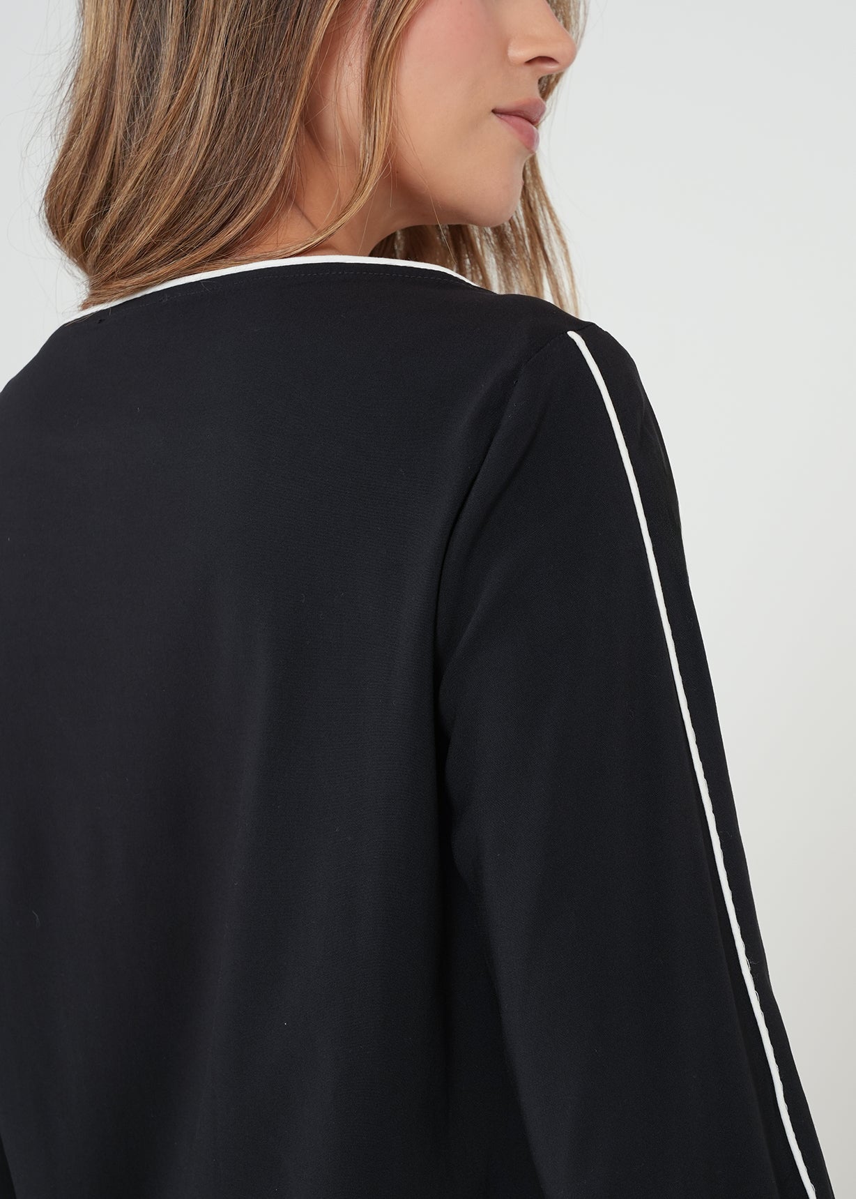 Camisa con líneas en contraste - Negro 14_412H364_NEG193909_6