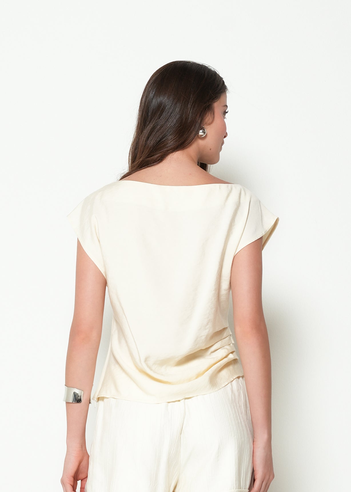 Camisa cuello bandeja con drapeado lateral - Crudo 14_412H381_CRU120703_7