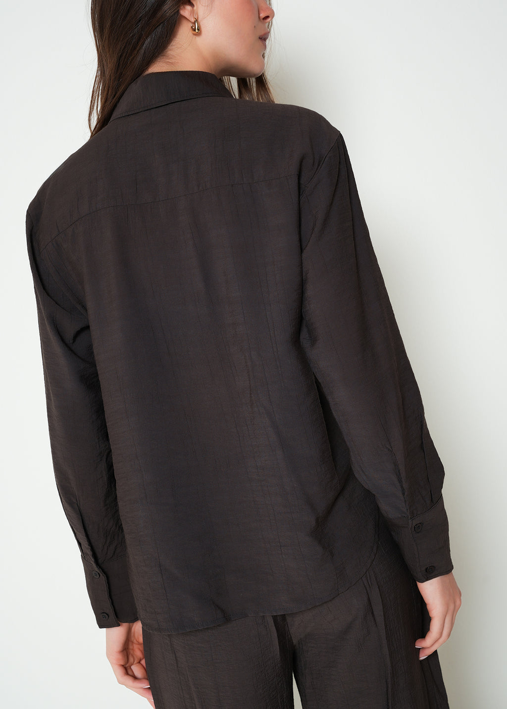 Camisa regular manga larga cuello clásico - Cafe 14_413H311_CAF191101_6