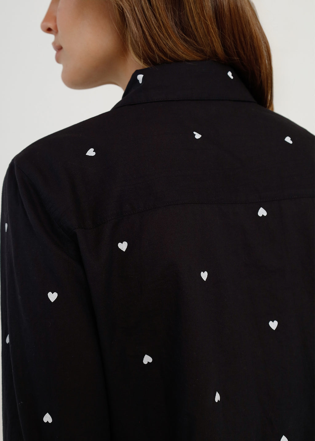 Camisa con corazones - Negro 14_415H005_NEG193909_6