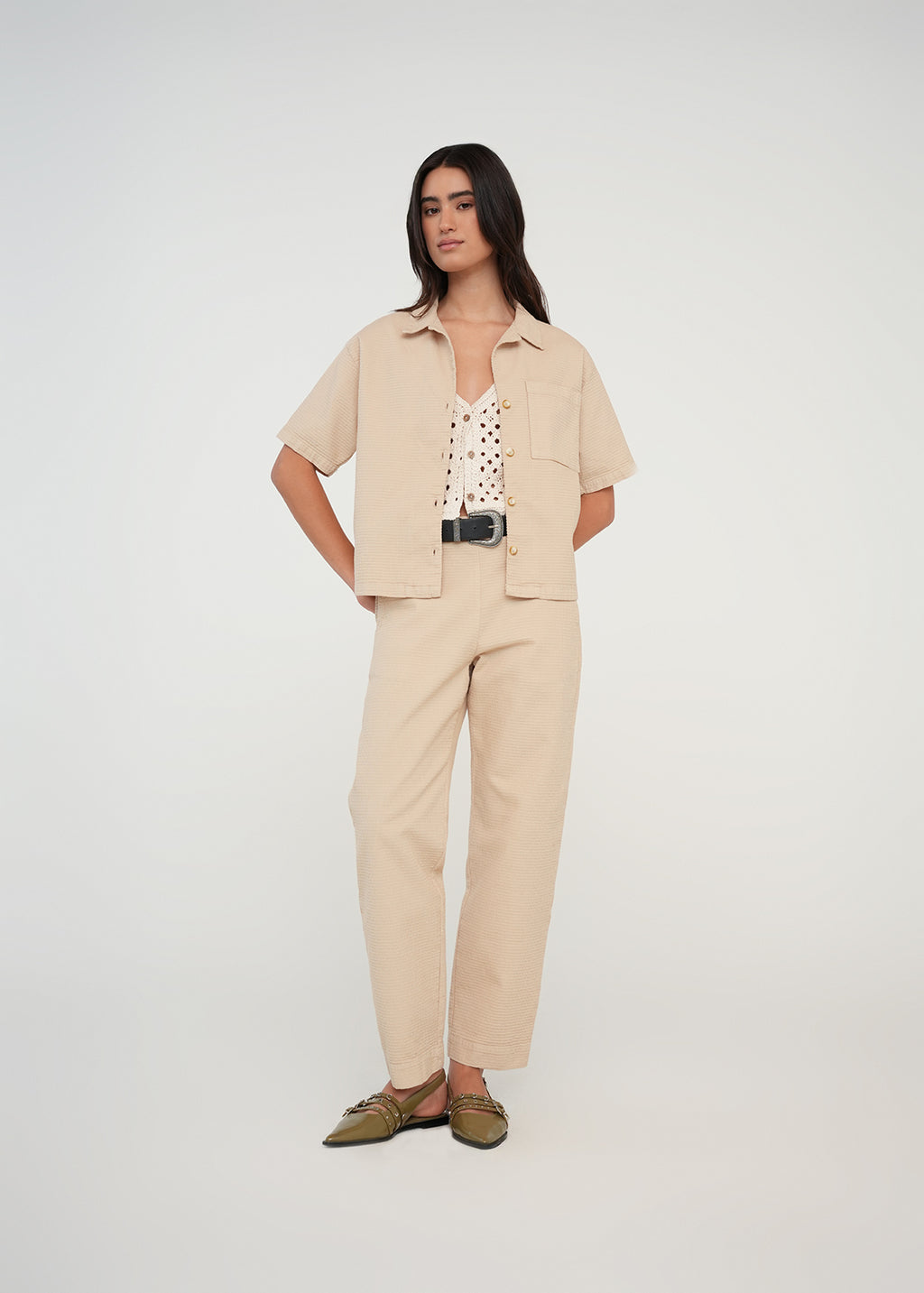 Camisa clásica con bolsillo - Beige 14_419G366_BEI151307_3
